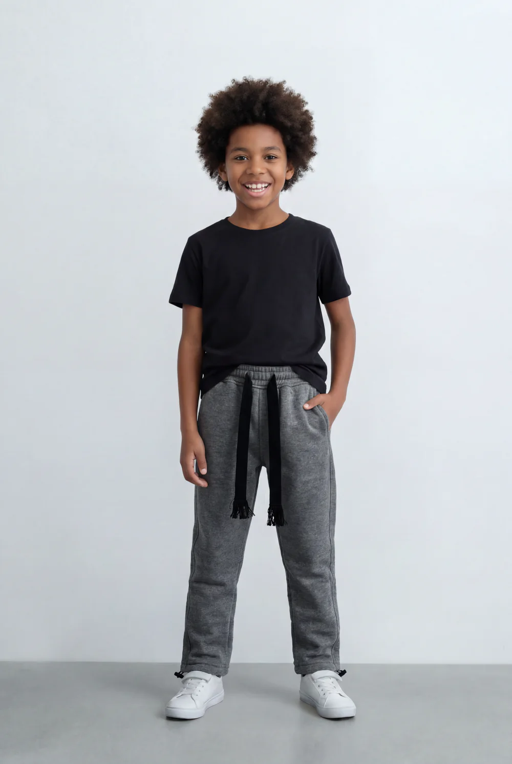 Boy's Tomato Store Jogger Sweatpants Contrast Side Piping Elastic Waistband Melton Regular Fit - Image 3
