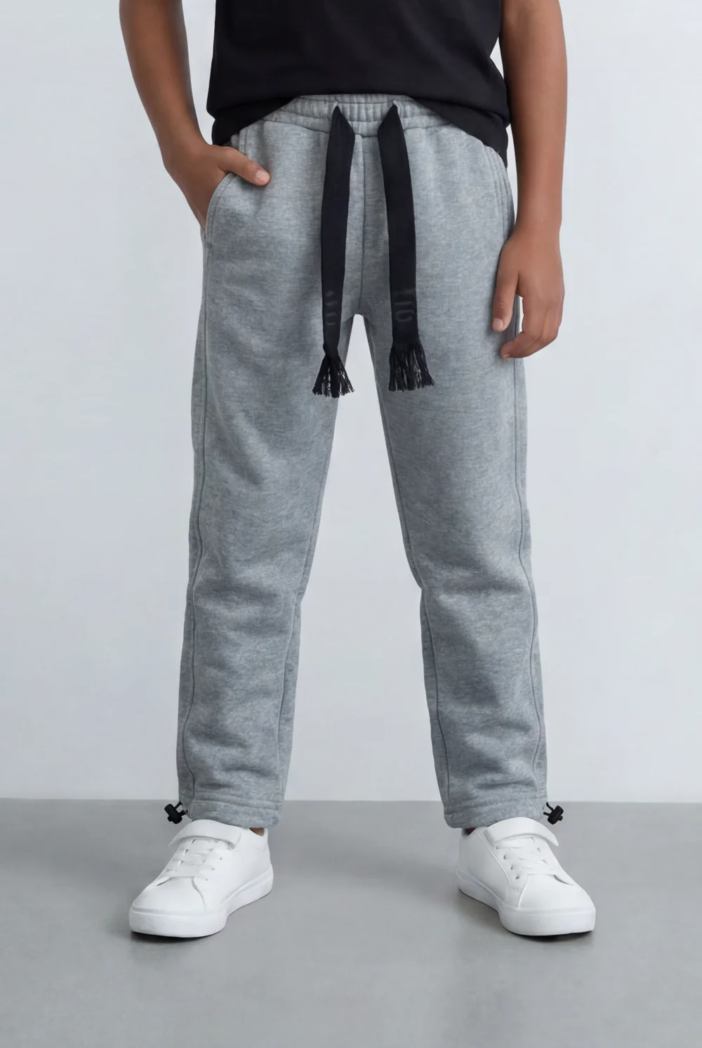 Boy's Tomato Store Jogger Sweatpants Contrast Side Piping Elastic Waistband Melton Regular Fit - Image 9
