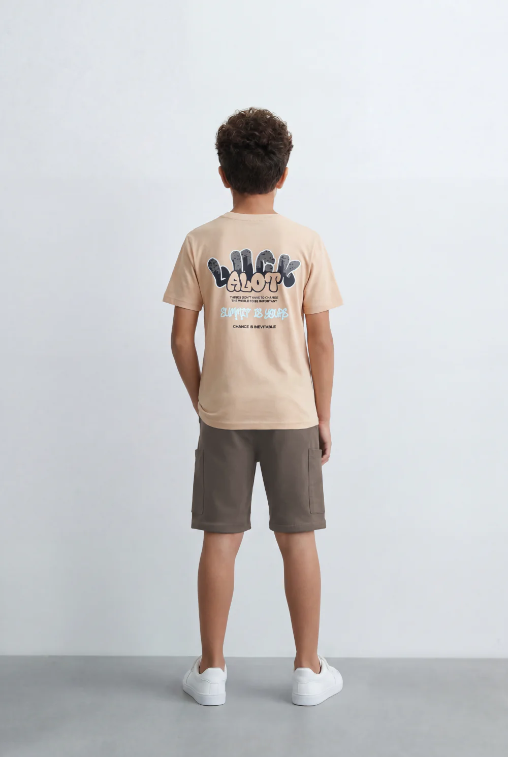 Boy's Tomato Store Lucky Glove Graphic Set Dual Front Print Detail Slim Fit Outfit - Image 2