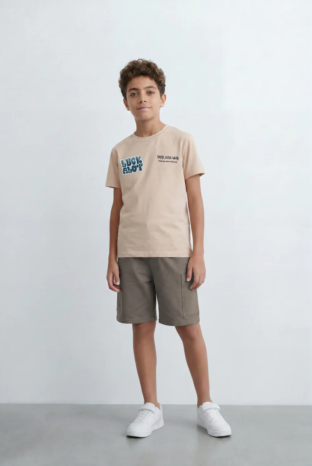 Boy's Tomato Store Lucky Glove Graphic Set Dual Front Print Detail Slim Fit Outfit - Image 3