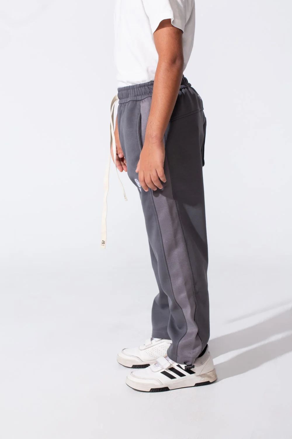 Boy's Tomato Sweatpants With Elastic Waistband And Drawstring - Image 16