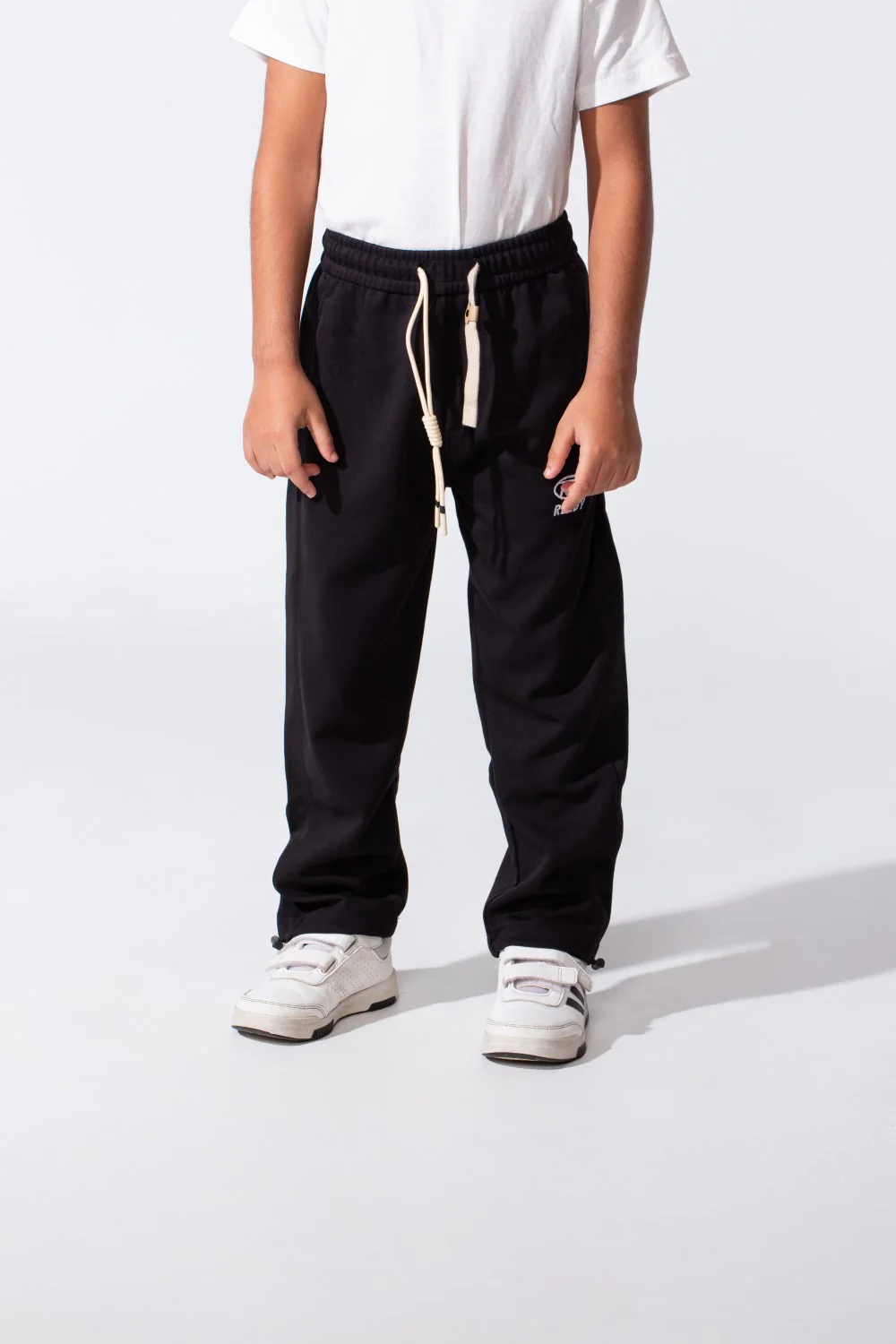 Boy's Tomato Sweatpants With Elastic Waistband And Drawstring - Image 5