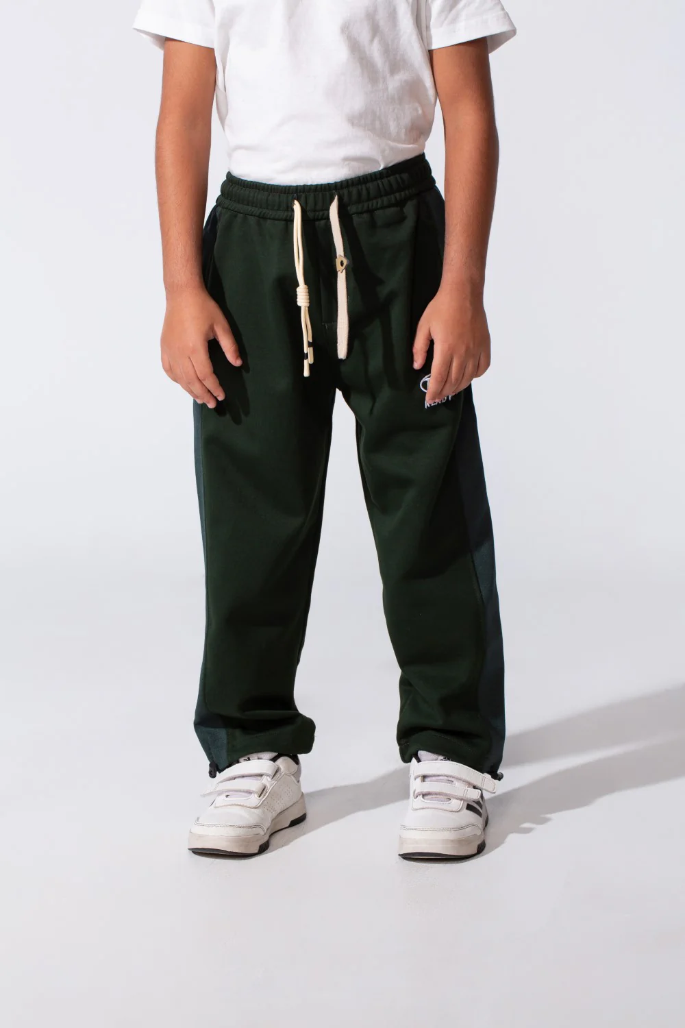 Boy's Tomato Sweatpants With Elastic Waistband And Drawstring - Image 9
