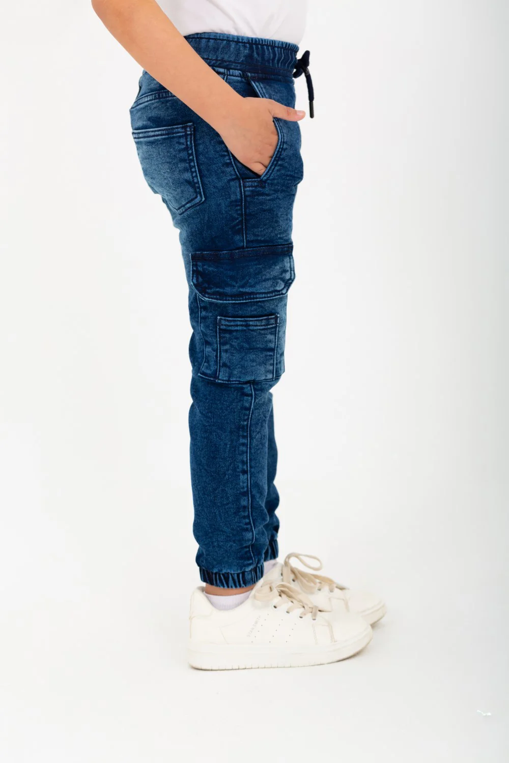 Boys' Used Sherwal Jeans with a practical material - Image 3
