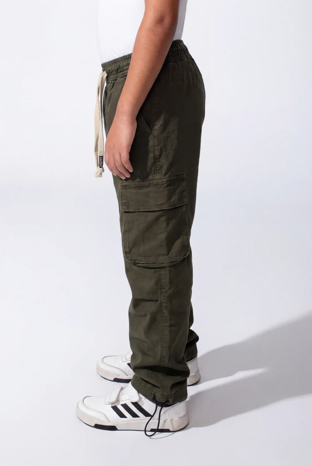 Boy's Wide-Leg Design Elastic Waist Side Cargo Pockets Hams Bungee Cords Versatile Urban Style Cargo Pants - Image 18