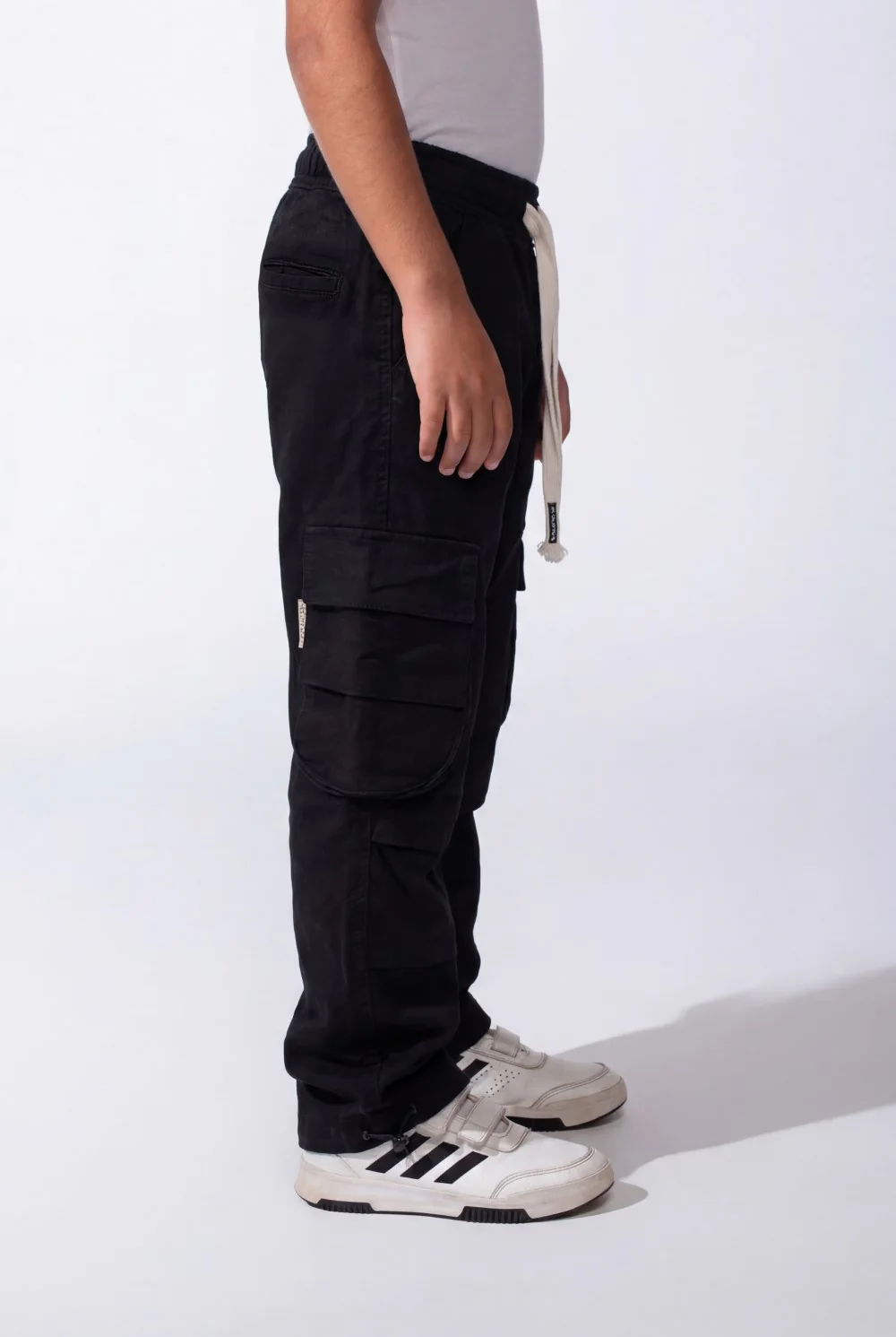 Boy's Wide-Leg Design Elastic Waist Side Cargo Pockets Hams Bungee Cords Versatile Urban Style Cargo Pants - Image 6