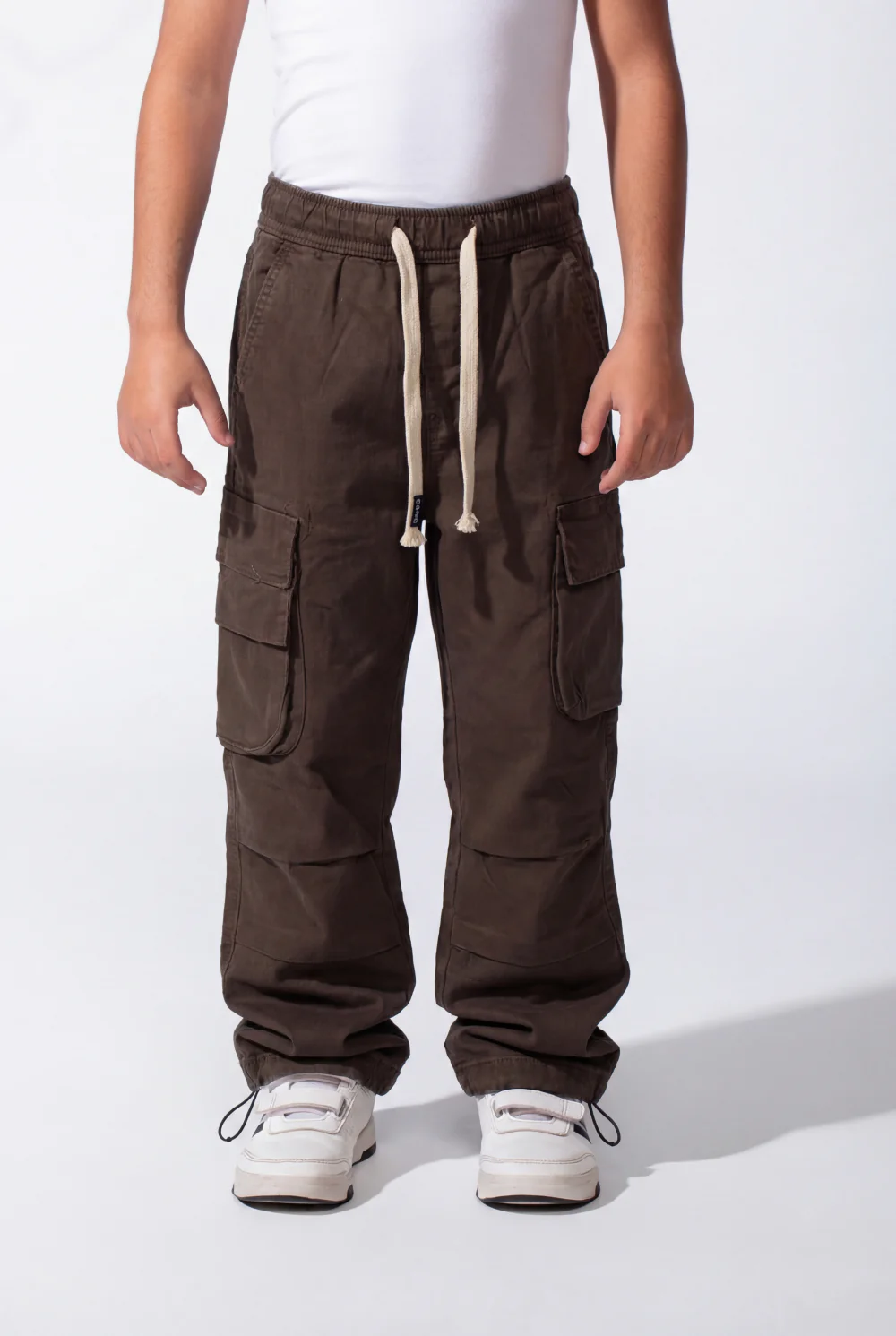 Boy's Wide-Leg Design Elastic Waist Side Cargo Pockets Hams Bungee Cords Versatile Urban Style Cargo Pants - Image 9
