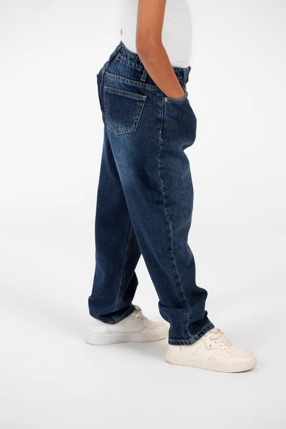 Boy's Wide Leg Jeans Pants With Five Pockets And Modern Design - Image 11