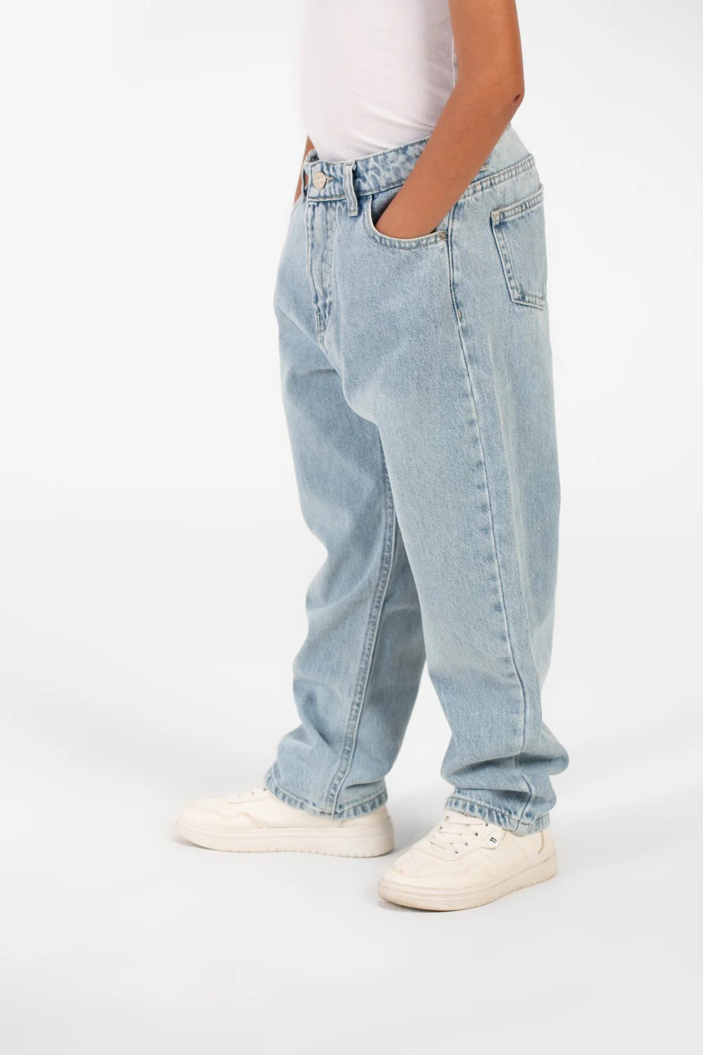 Boy's Wide Leg Jeans Pants With Five Pockets And Modern Design - Image 24