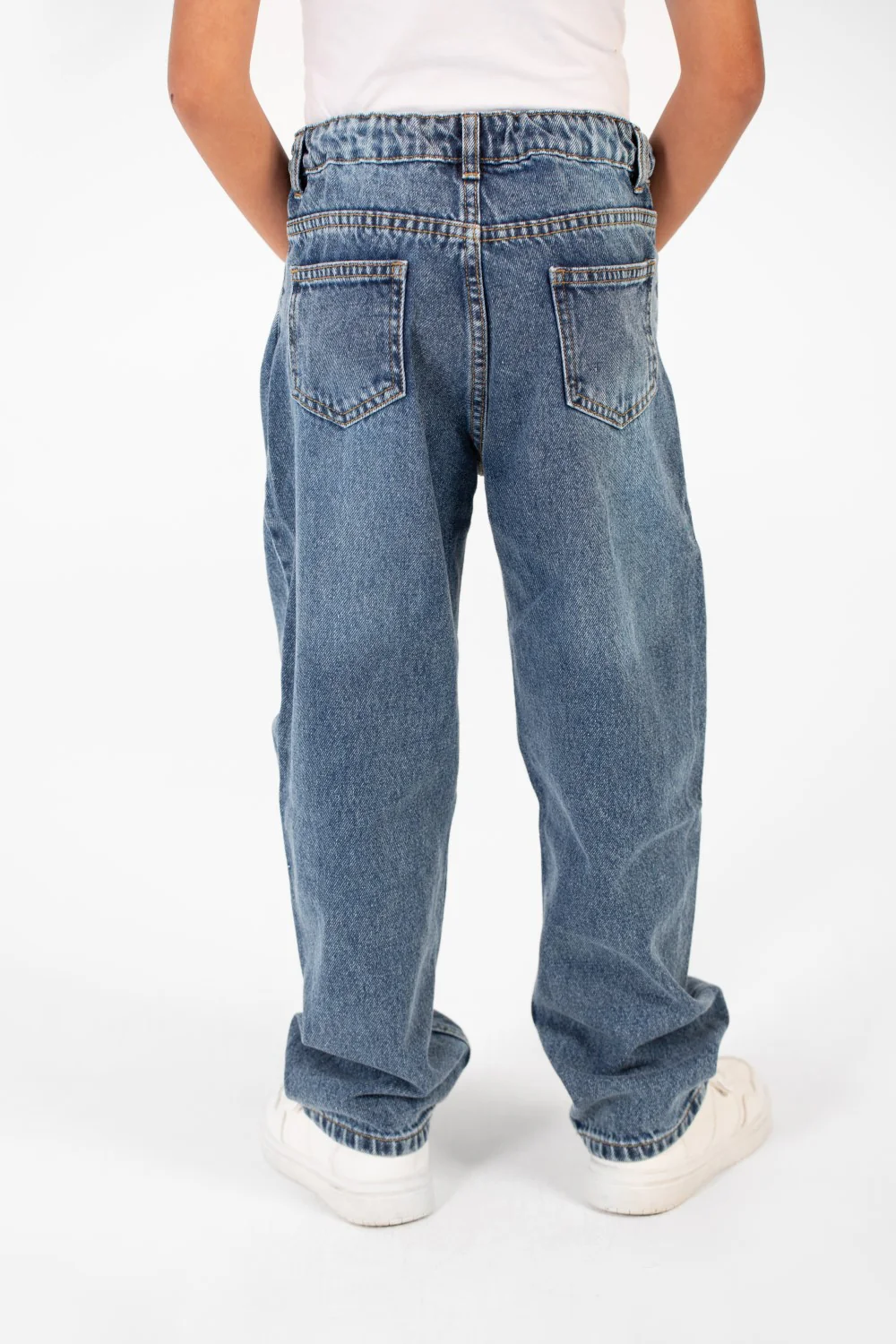 Boy's Wide Leg Jeans Pants With Five Pockets And Modern Design - Image 6