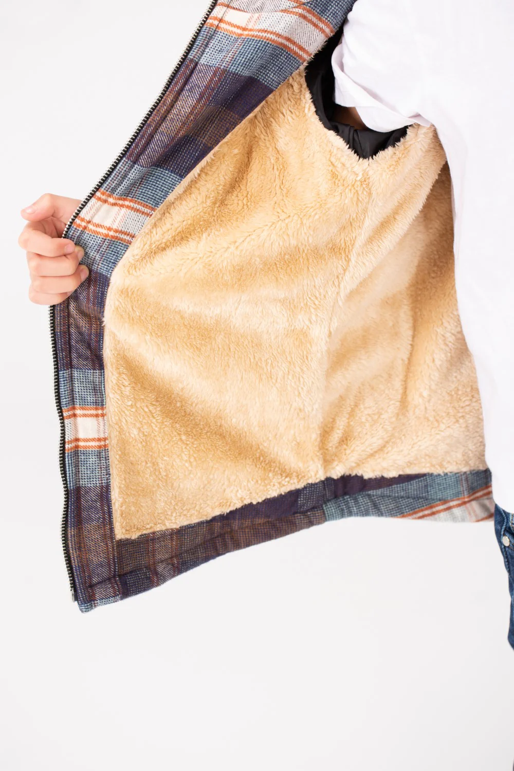 Boy's Winter Fur Padded Shirt With Zipper Closure - Image 11