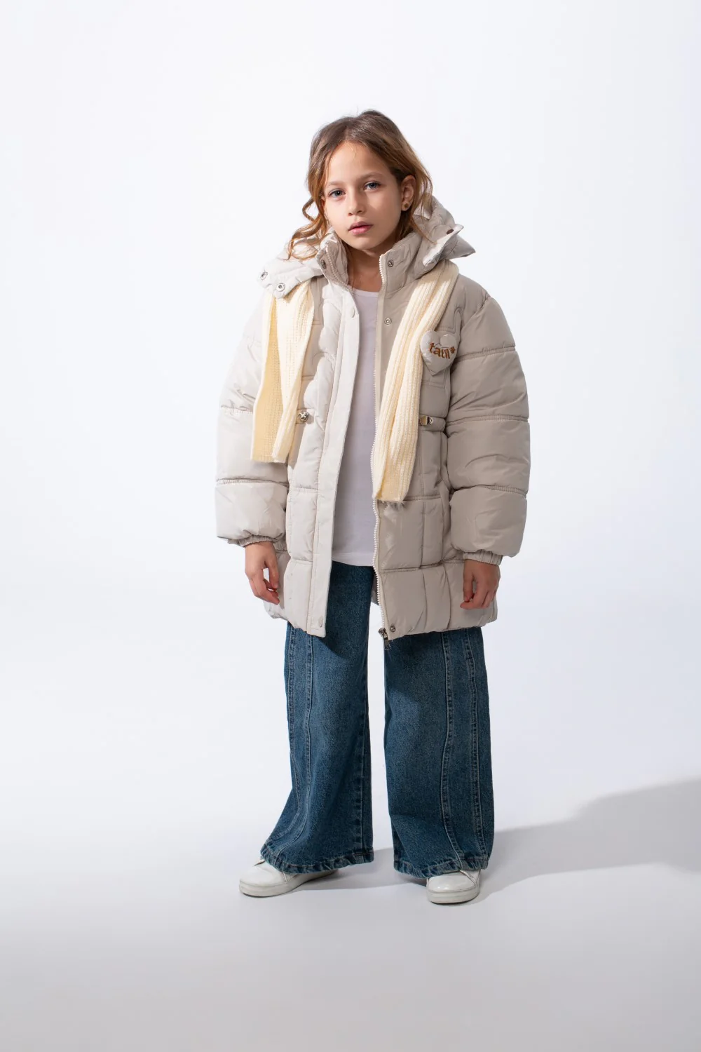 Girl’s Waterproof Hooded Puffer Jacket With Quilted Padding And Adjustable Waist - Image 4