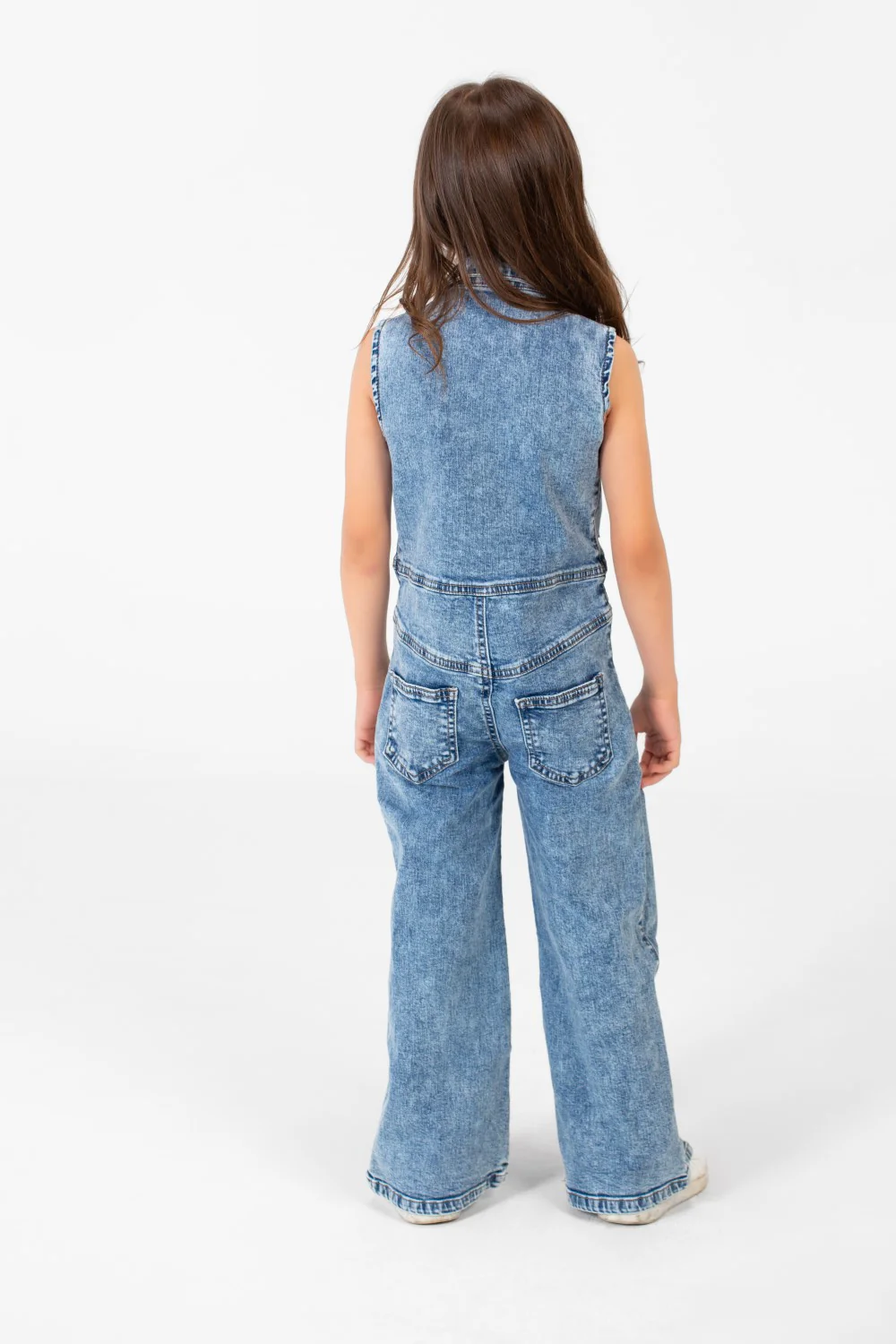 Girl's Cut Front & Back Pockets Jumpsuit With Half Buttons In Modern Cut - Image 10