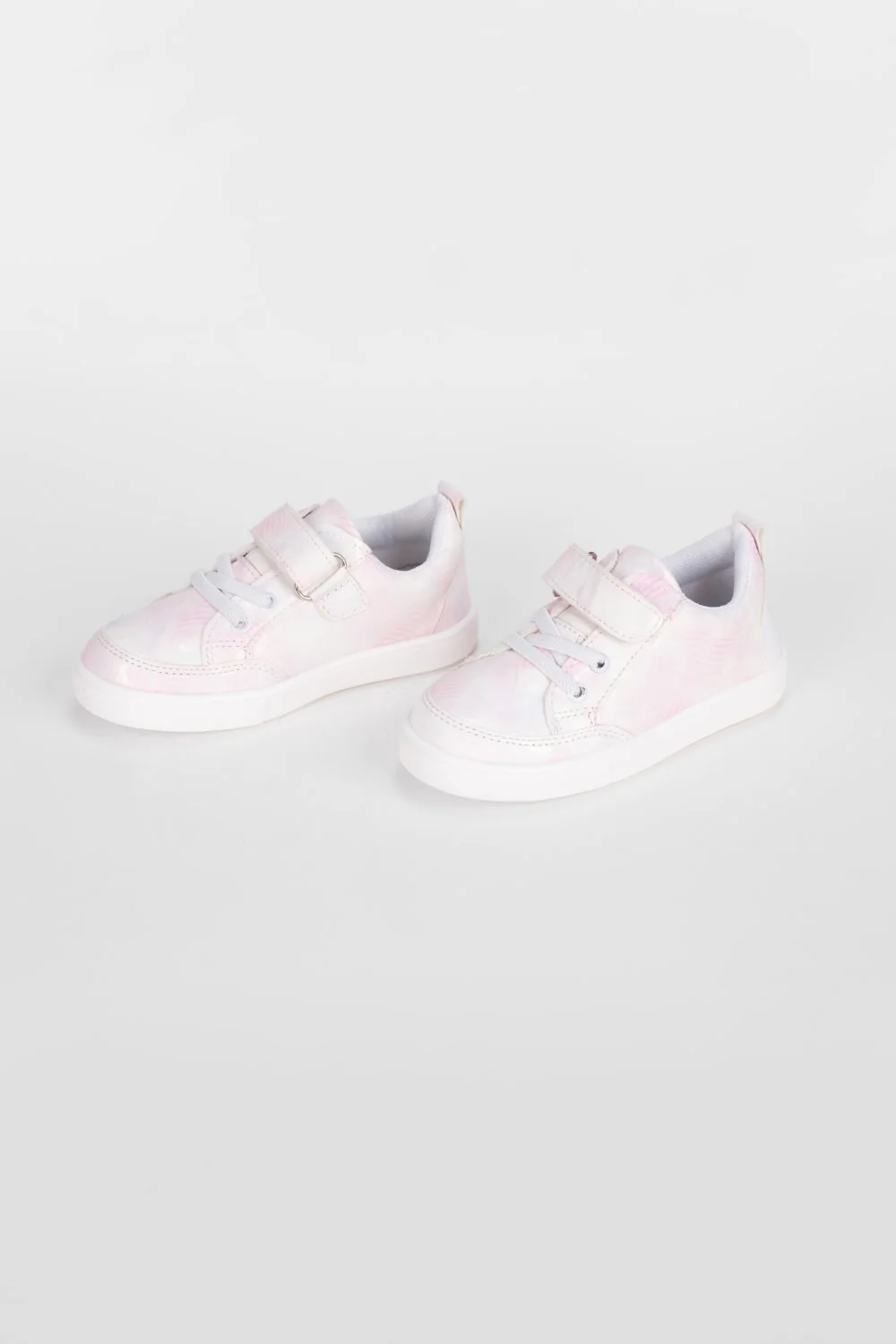 Girl's Flat Sole Faux Leather Multi Color Sneaker Shoes