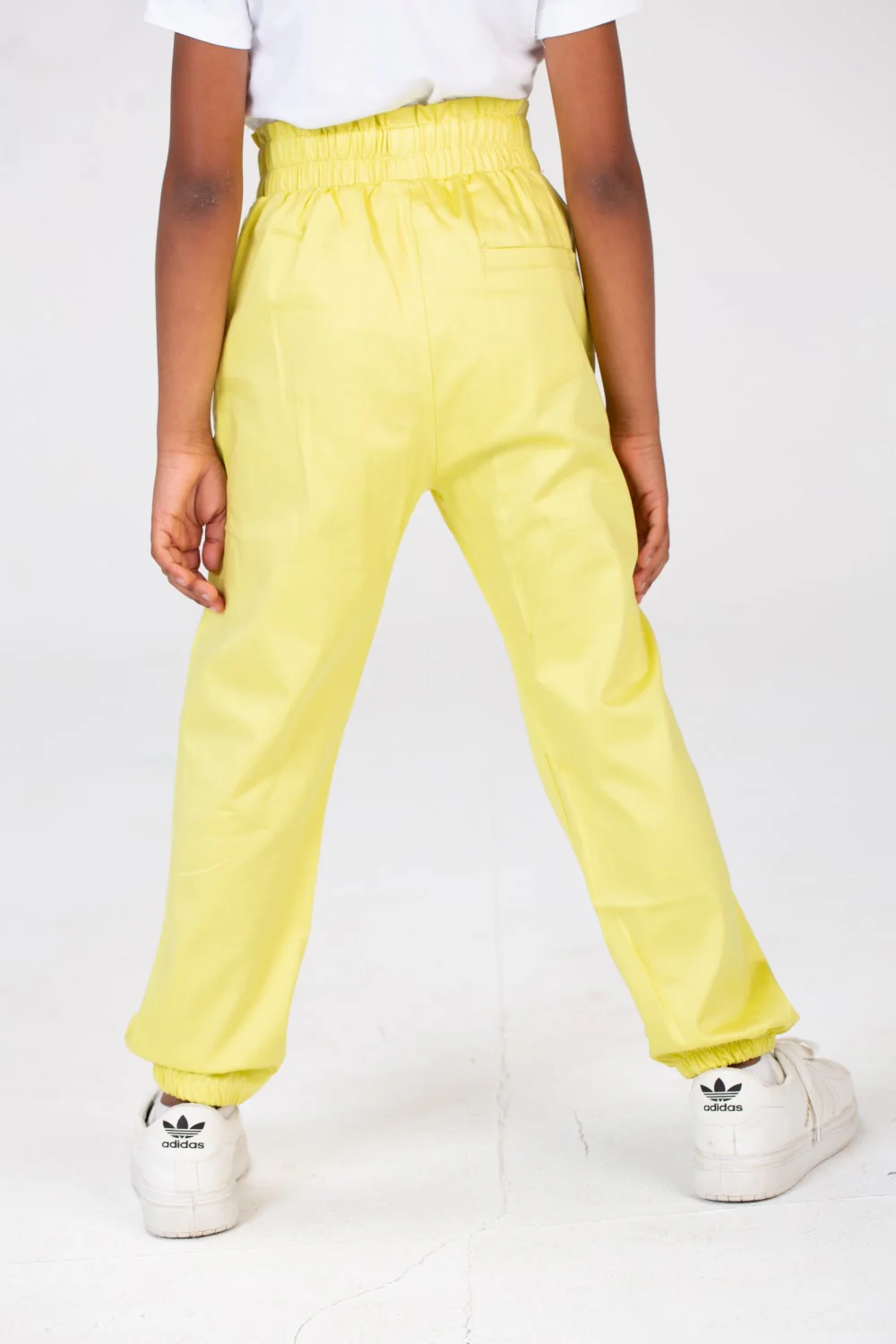 Girls Gabardine Elastic Waistband Pants With Three Pocketsand Cheerful Summer Colors - Image 2