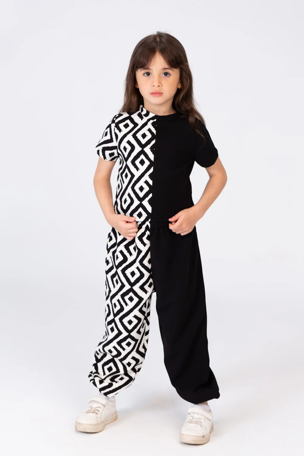 Girls Outfit Chic And Unique