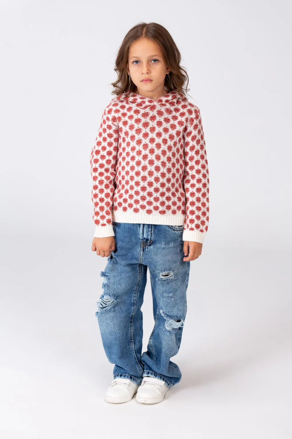 Girl's Hooded Round Neck Pullover With Comfortable Winter Material - Image 9