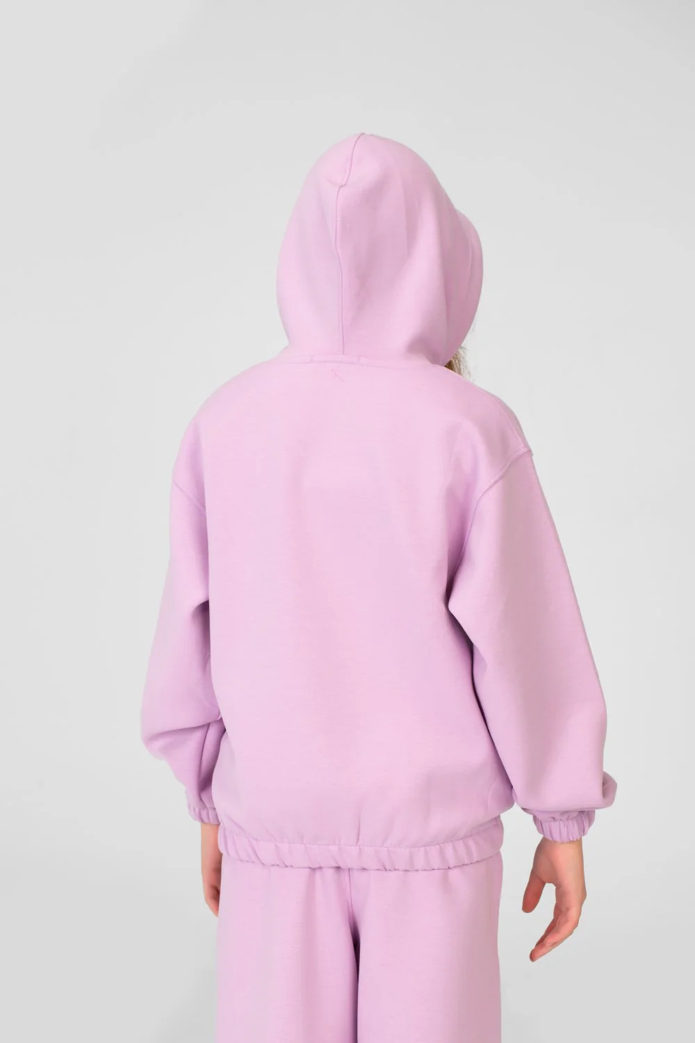 Girl's Training Suit In Practical Material And A Modern Cut - Image 6