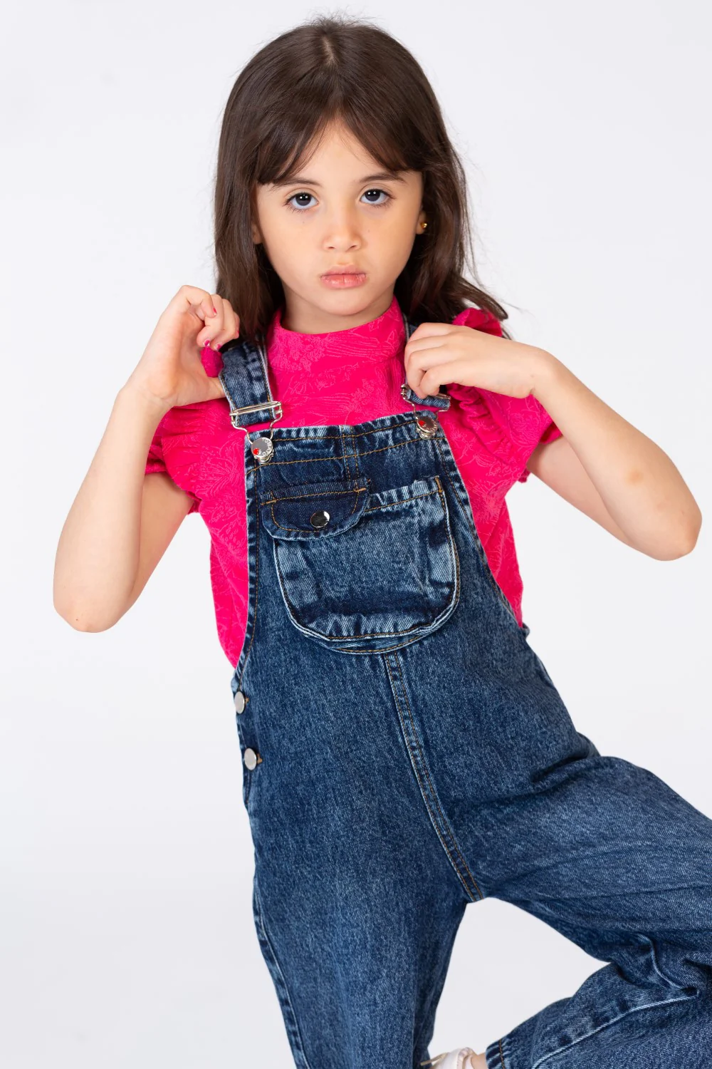 Girls Jeans Salopette With A Front Pocket And Distinctive Details - Image 10
