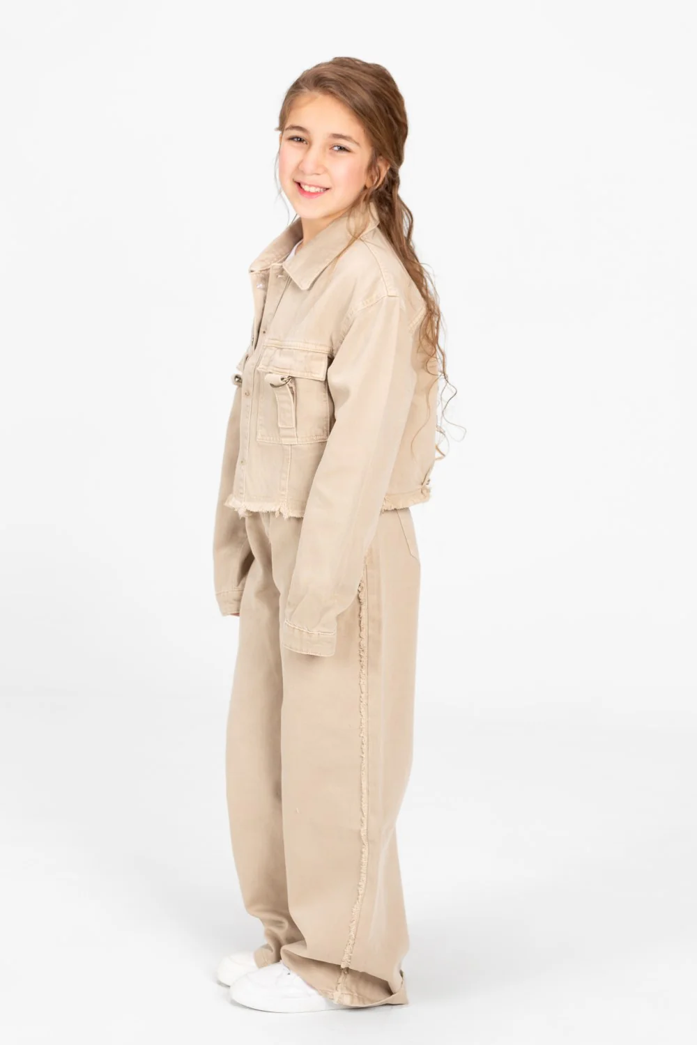 Girl's Modern Slouchy Jeans Outfit Set - Image 3