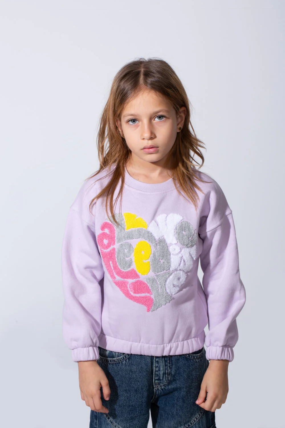 Girl's Oversized Fit Elasticated Cuffs With Artistic Front Print Crew Neckline Sweet Stylish Look Perfect For Casual Wear Sweatshirt