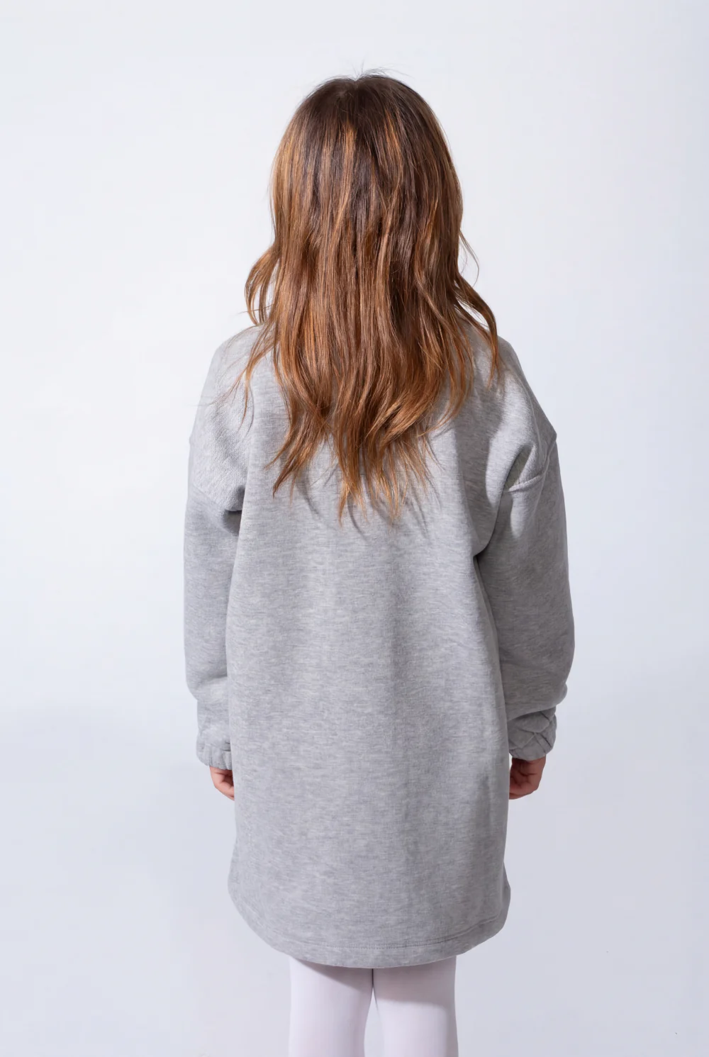 Girls’ Oversized Long-Sleeve With Comfortable Crew Neck Dropped Shoulders Playful Graphic Print  Cozy Casual Modern Melton Sweatshirt - Image 2