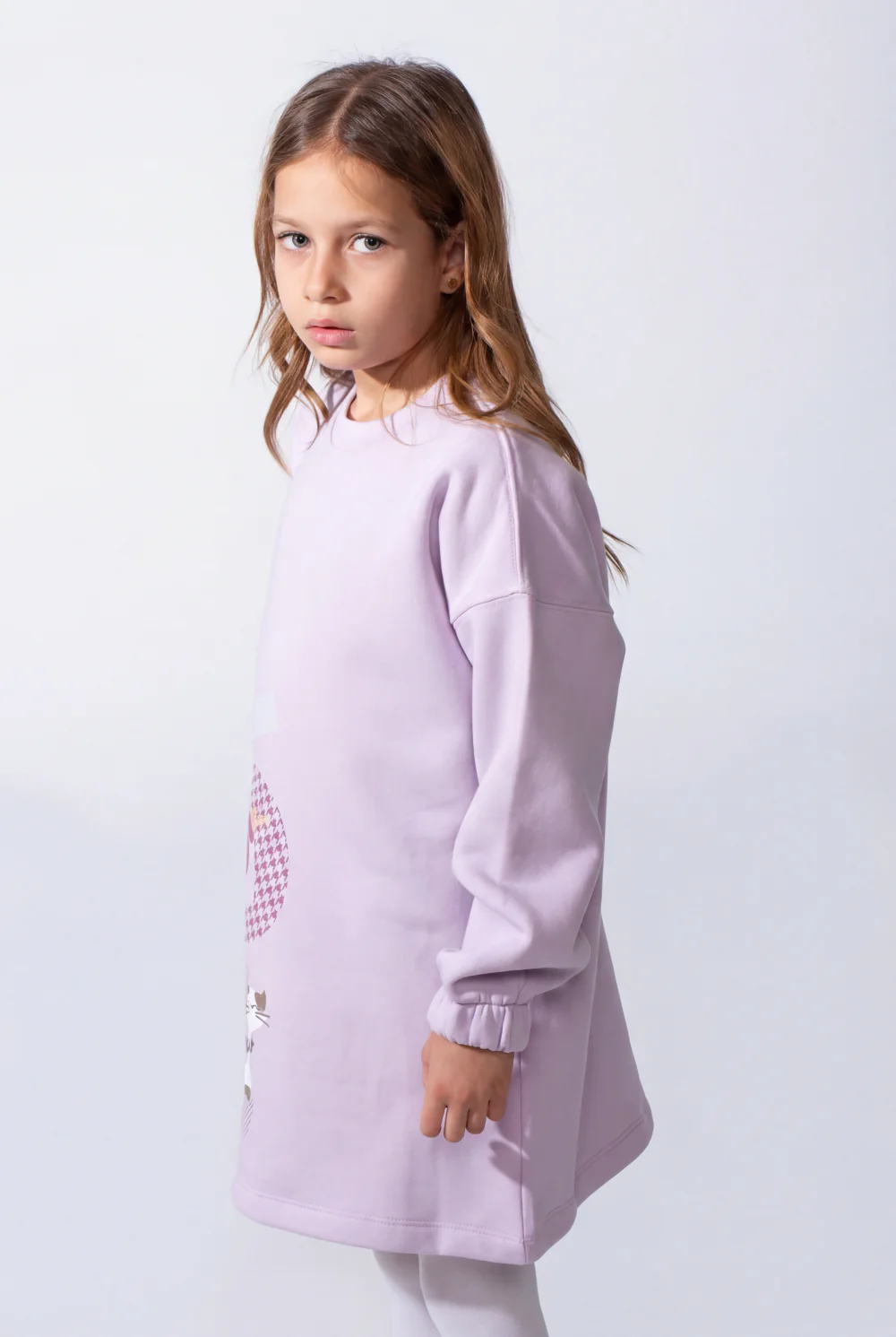 Girls’ Oversized Long-Sleeve With Comfortable Crew Neck Dropped Shoulders Playful Graphic Print  Cozy Casual Modern Melton Sweatshirt - Image 8