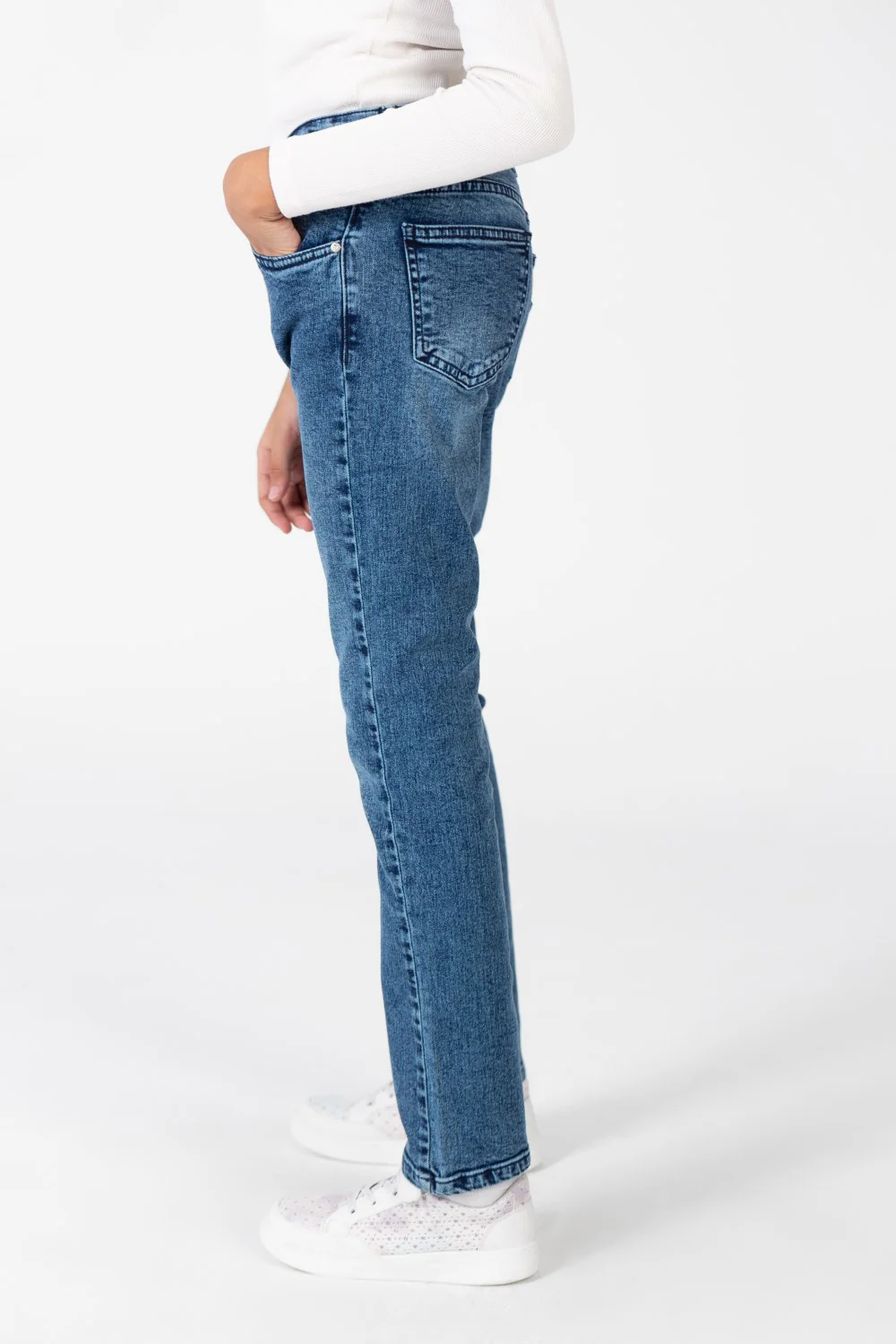 Girl's Plain Jeans Pants With Basic Details - Image 20
