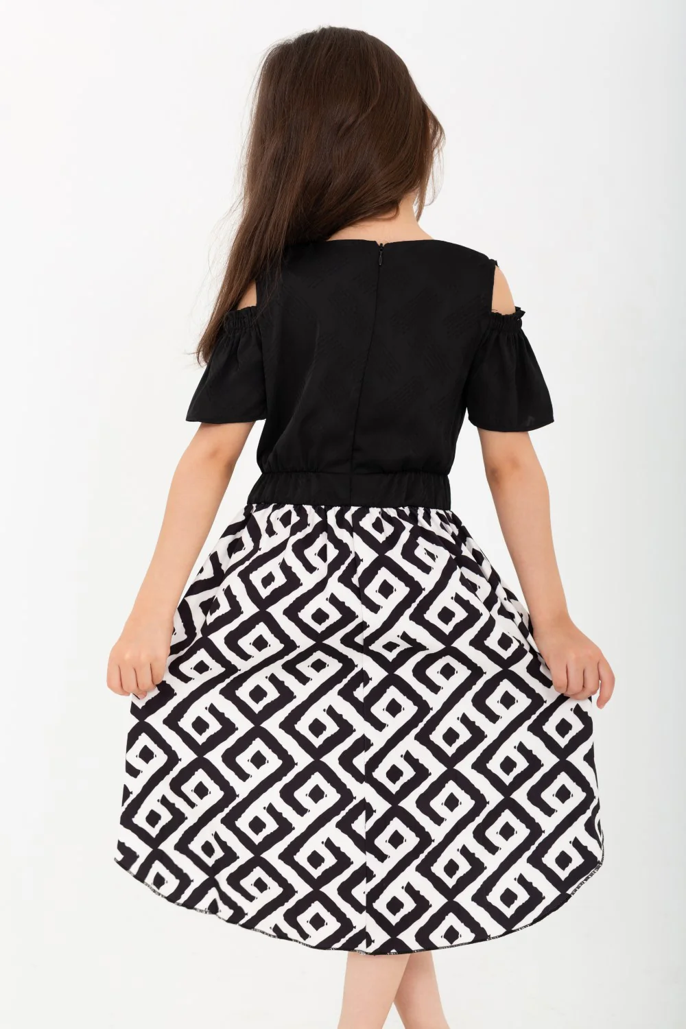 Girls Printed v-neck long from the back dress - Image 2