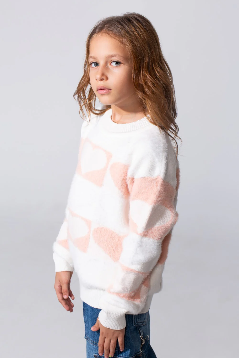 Girl's Round Neck Long Sleeves Pullover With A Heart Print In A Modern Details - Image 11
