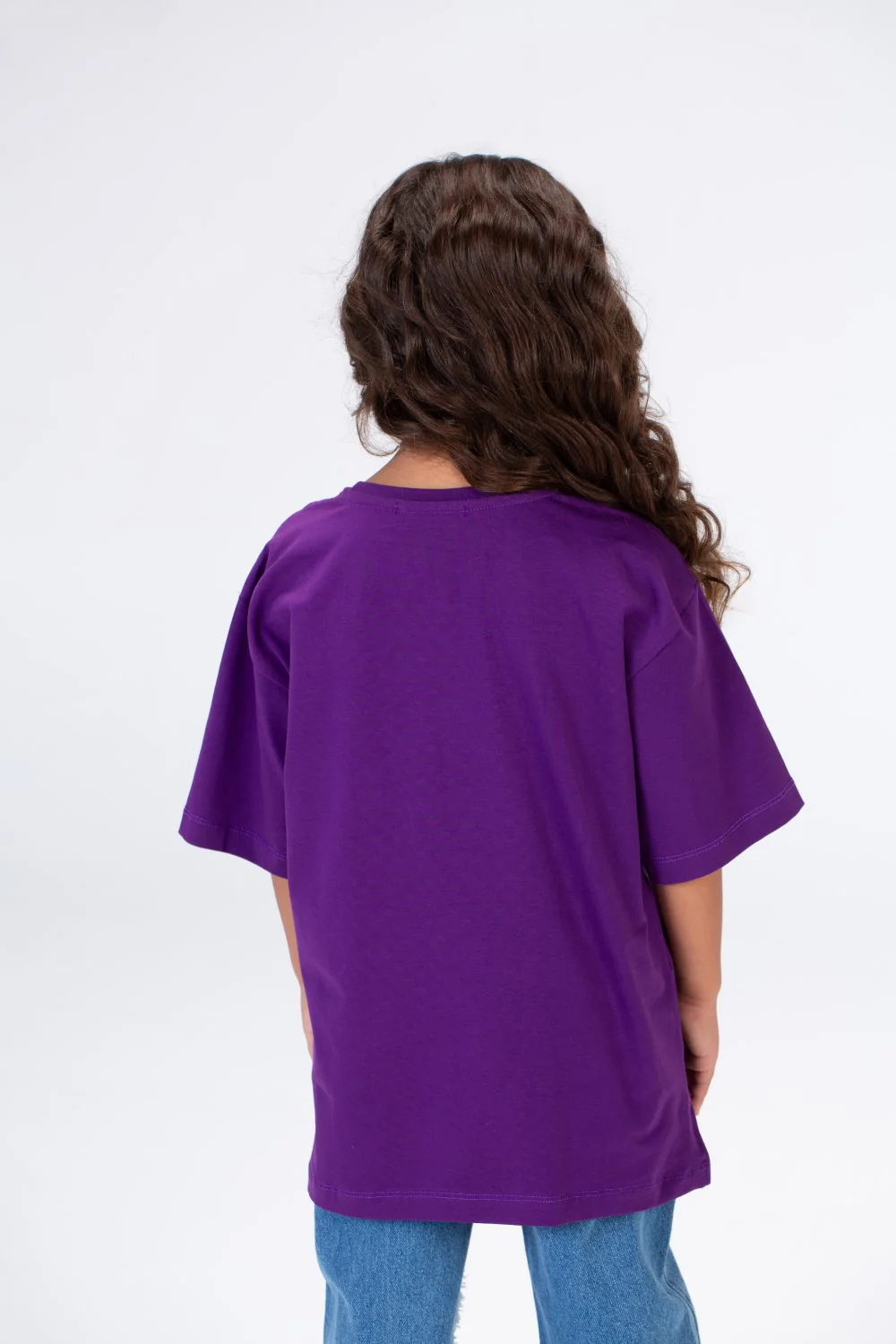 Girls Round Oversize T-shirt With Front Print And Short Sleeves - Image 4