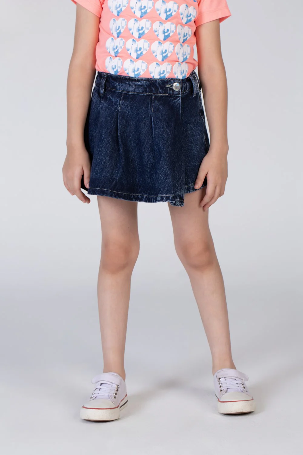 Girls Short Slouchy Casual With A Trendy Cut - Image 12