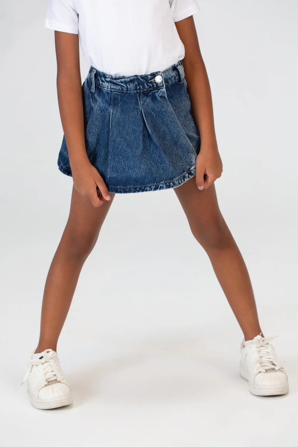 Girls Short Slouchy Casual With A Trendy Cut - Image 13