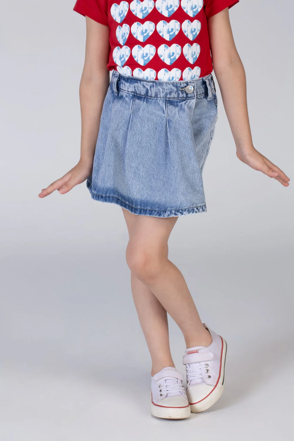 Girls Short Slouchy Casual With A Trendy Cut - Image 9