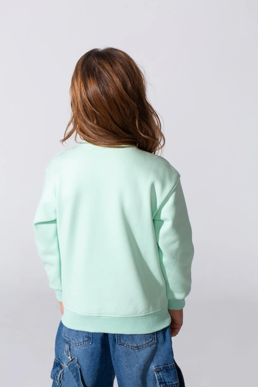 Girl's Slim Fit Sweatshirt With A Round Neck And Front Print - Image 10