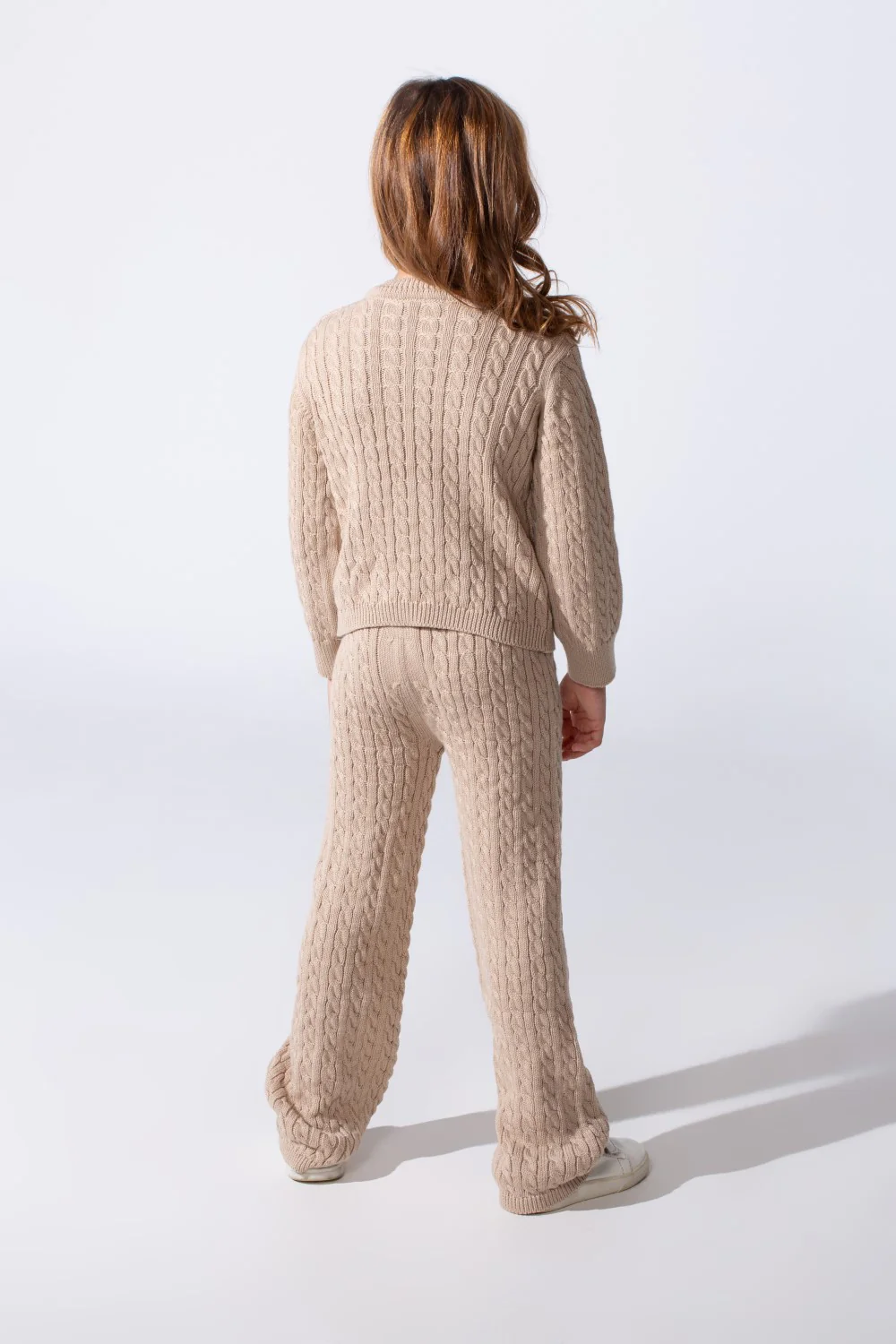 Girl's Slim Fit Two Pieces Winter Knit Outfit Stylish And Comfortable - Image 2