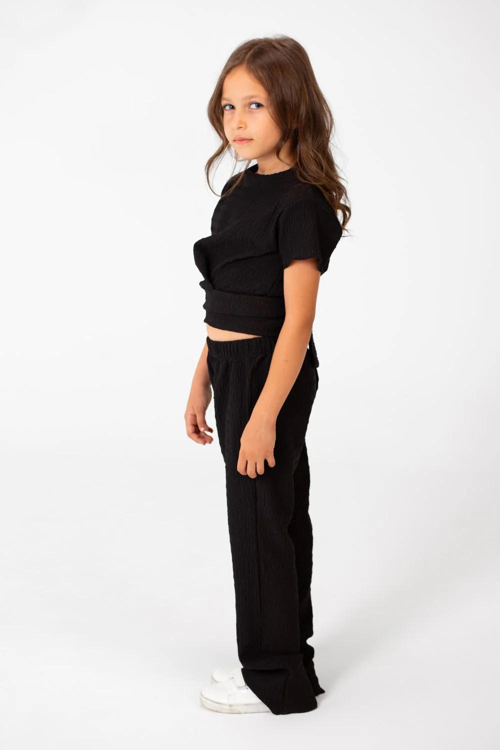 Girl's Summer Plain Linen Modern Outfit With Comfortable Practical Material - Image 3