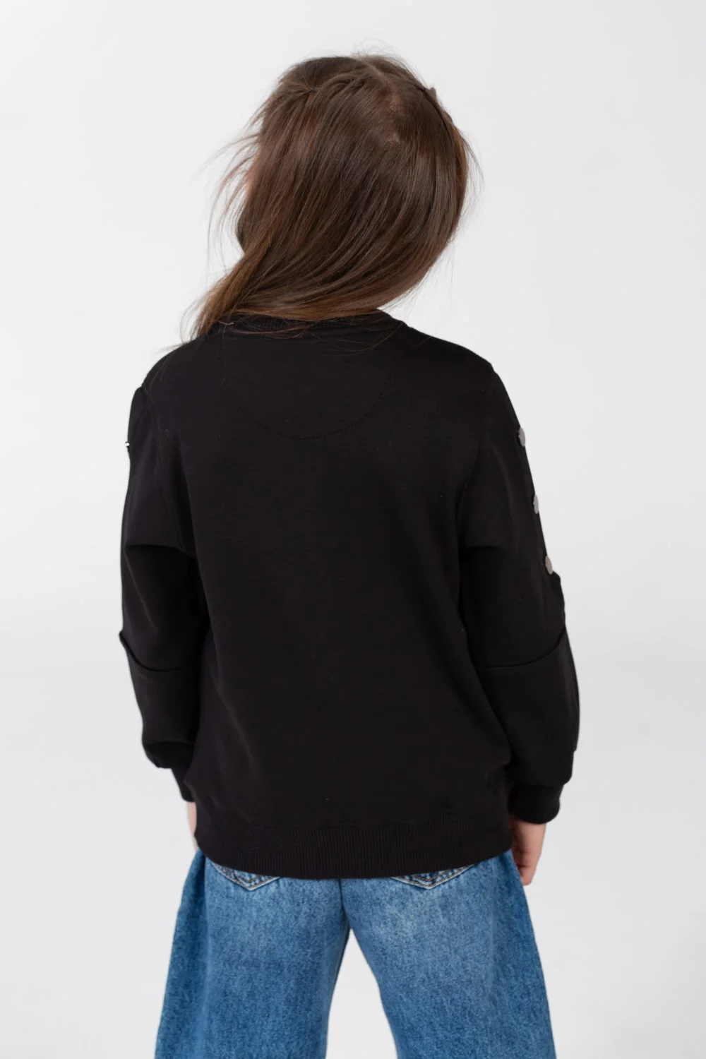 Girls' sweatshirt with a round neck and a print on the front - Image 6