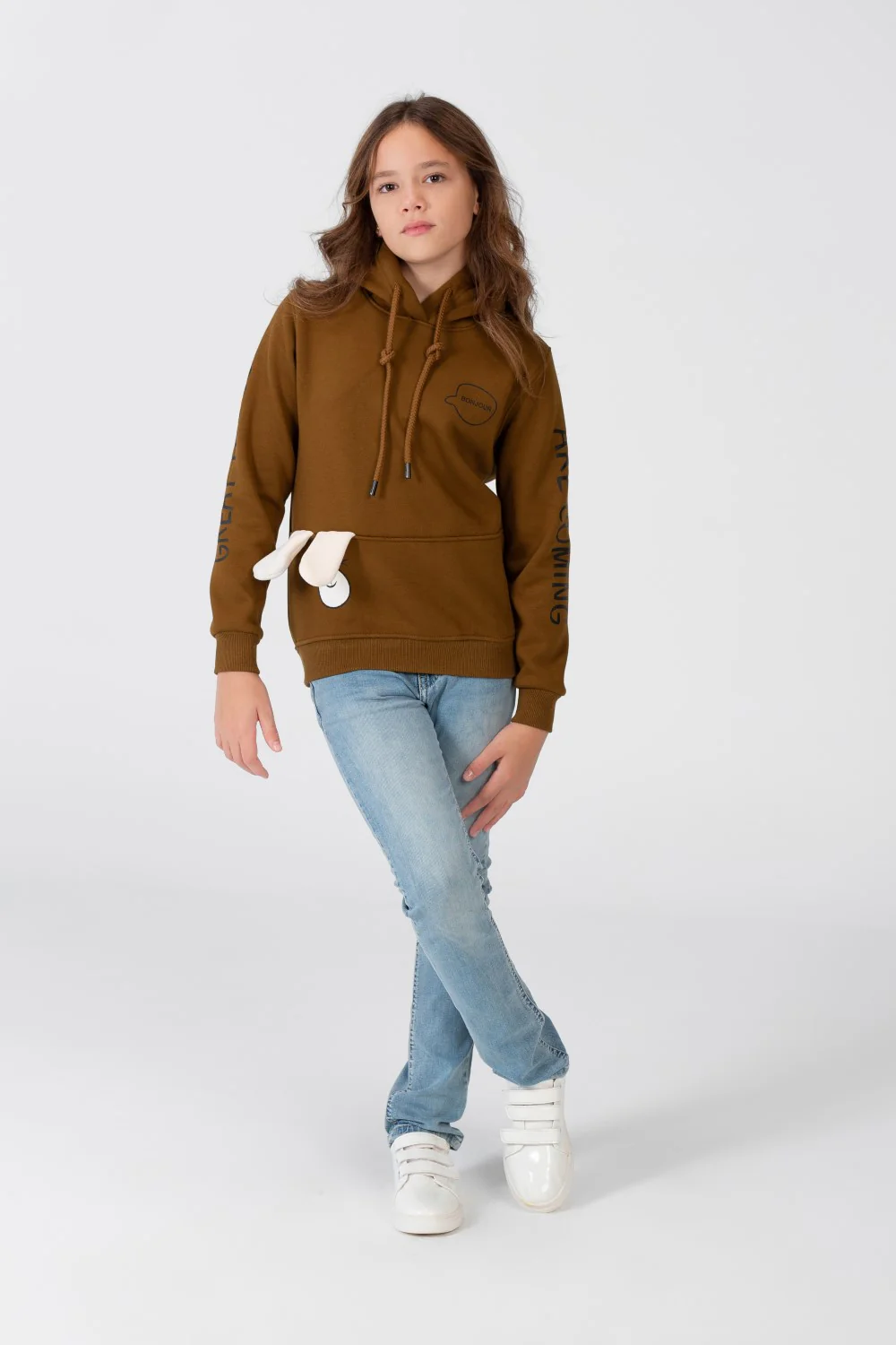 Girl's Sweatshirt With A Text Print On The shoulder And Hood - Image 4