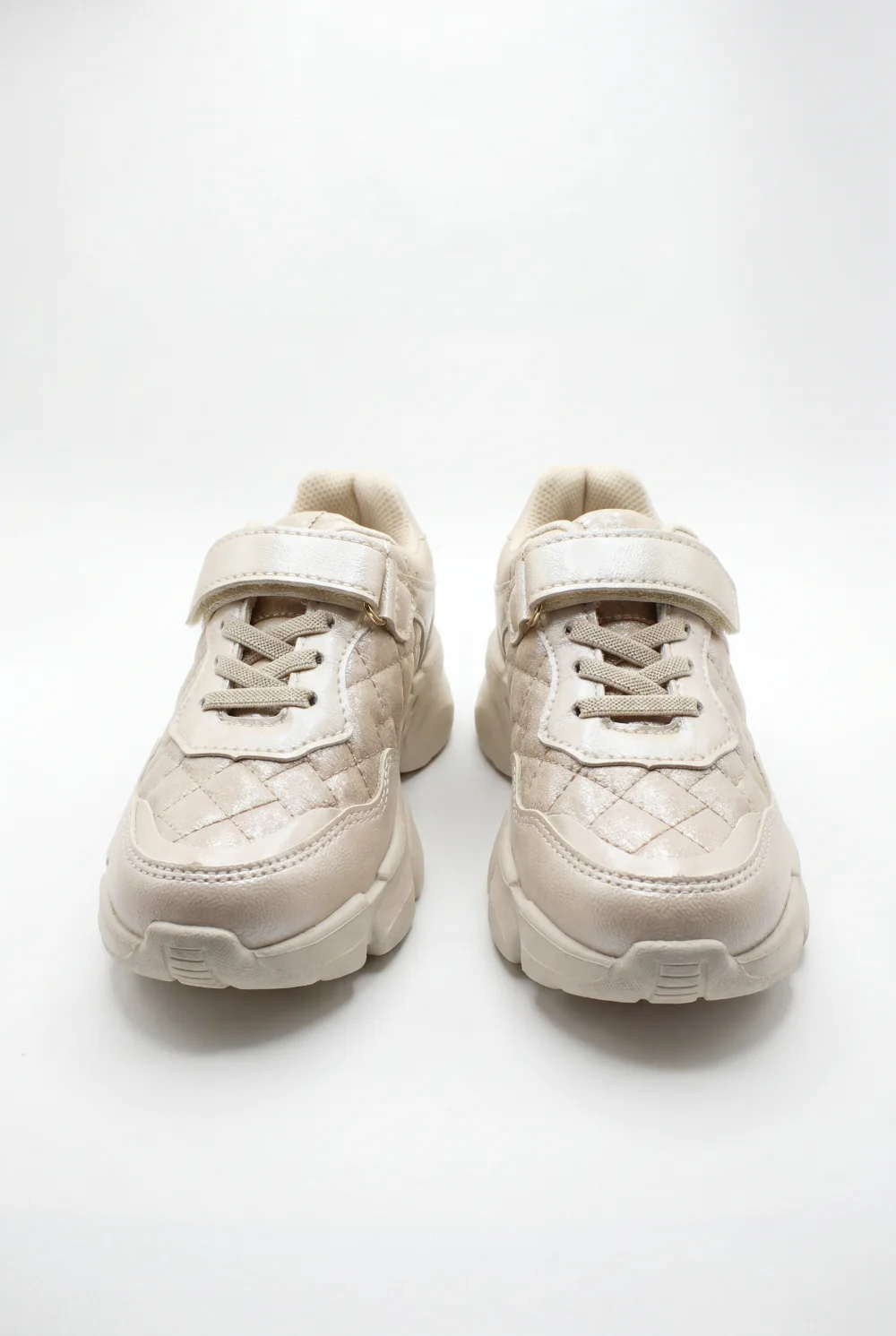 Girl's Textured Chunky Sneaker Side Panels Wide Hook And Loop Strap Chunky Durability Smooth Stride Shoes