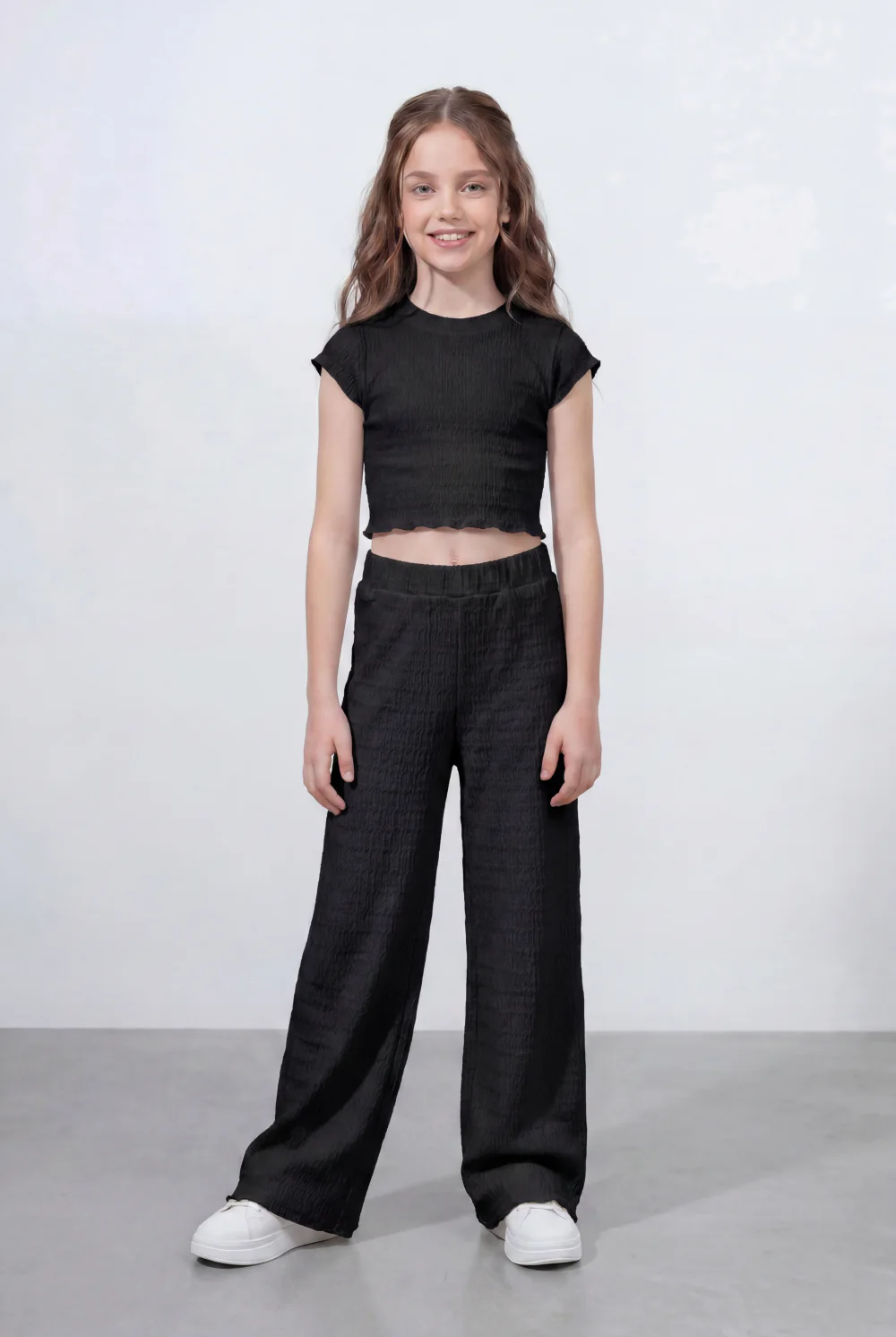 Girl's Tomato Store Textured Co-Ord Set Featuring Smocked Cropped Outfit Crinkle Fabric - Image 5