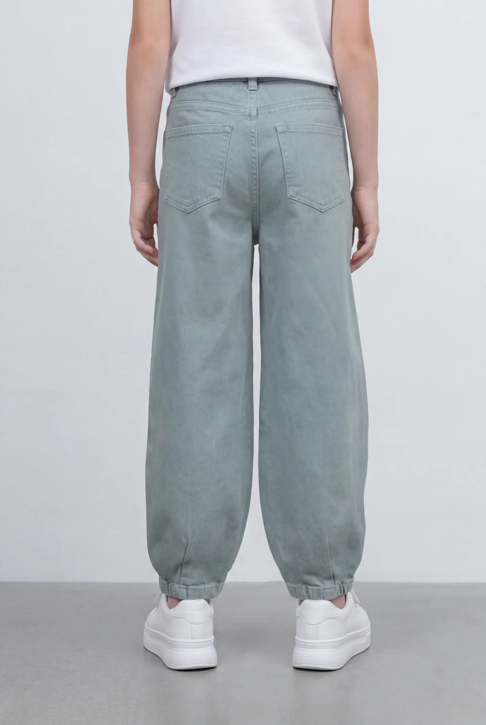 Girl's Tomato Store Barrel Leg Jeans Pants Curved Boyfriend Fit Silhouette High Rise Waist - Image 6