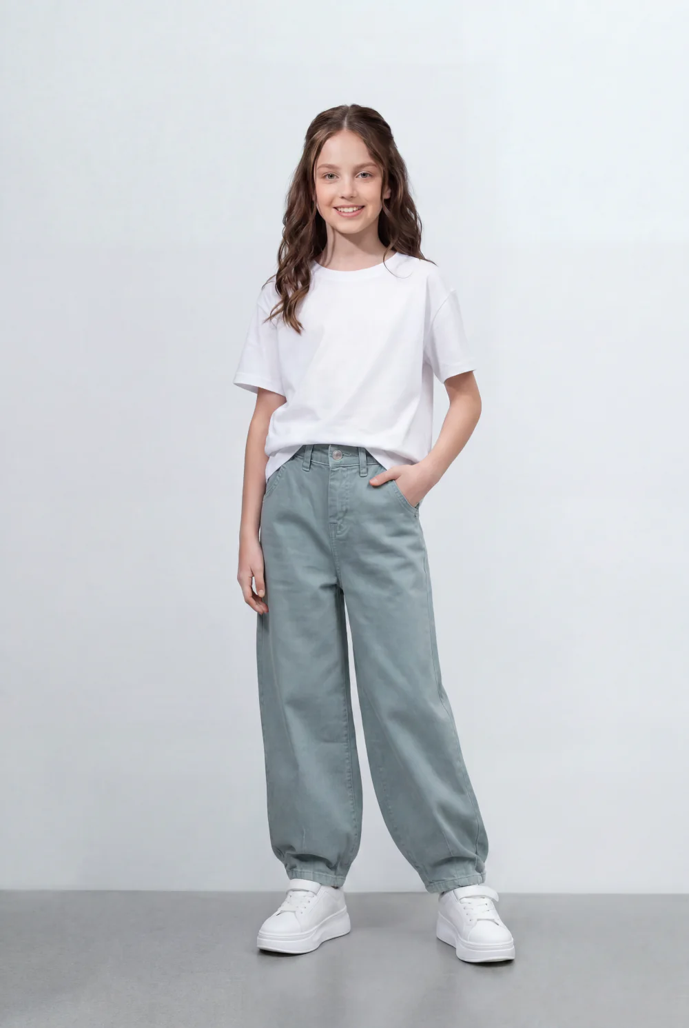 Girl's Tomato Store Barrel Leg Jeans Pants Curved Boyfriend Fit Silhouette High Rise Waist - Image 7