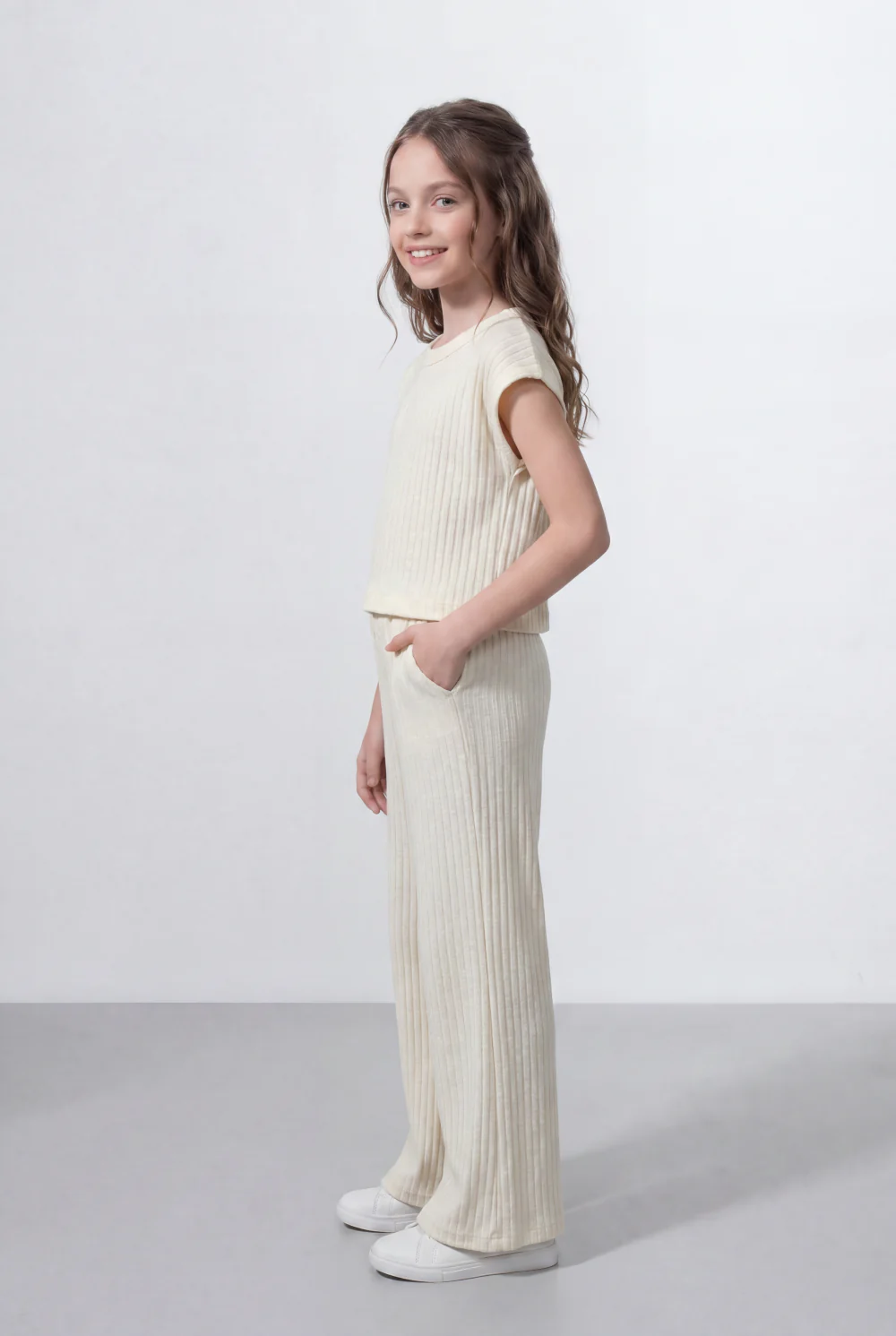 Girl's Tomato Store Ribbed Co-Ord Set Matching Top And Pants Vertical Texture Design Slim Fit Outfit - Image 12