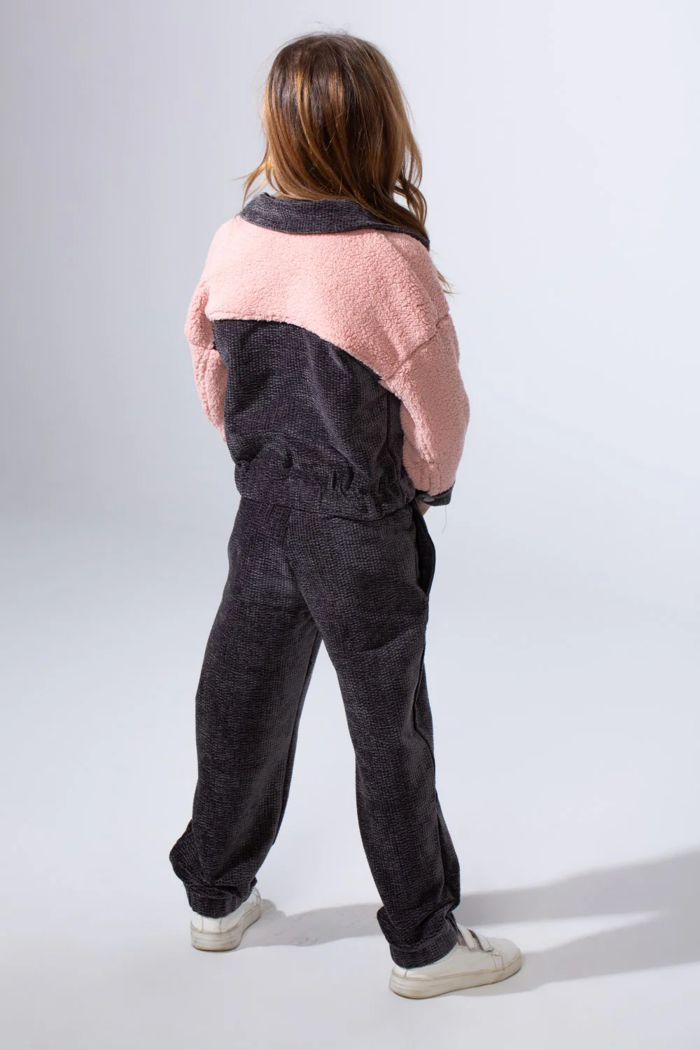 Girl's Two-Pieces With Mix Textured Fabric Classics Collar Button Down Two Chest Pockets Trendy Layered Modern Outfit - Image 2