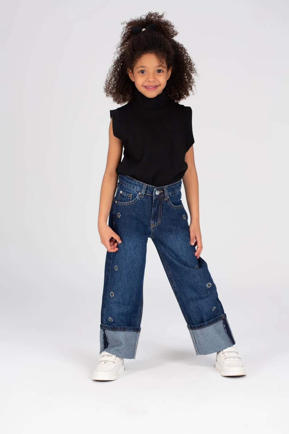Girl's Used Details Wide Leg Jeans Pants With A Unique Cut - Image 10