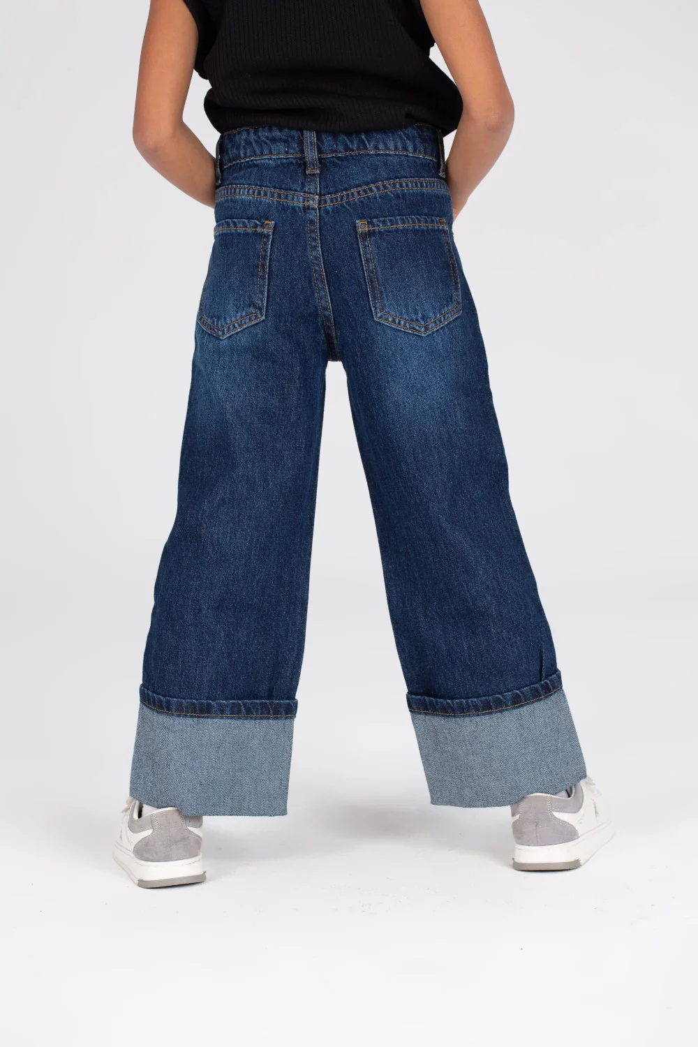 Girl's Used Details Wide Leg Jeans Pants With A Unique Cut - Image 11