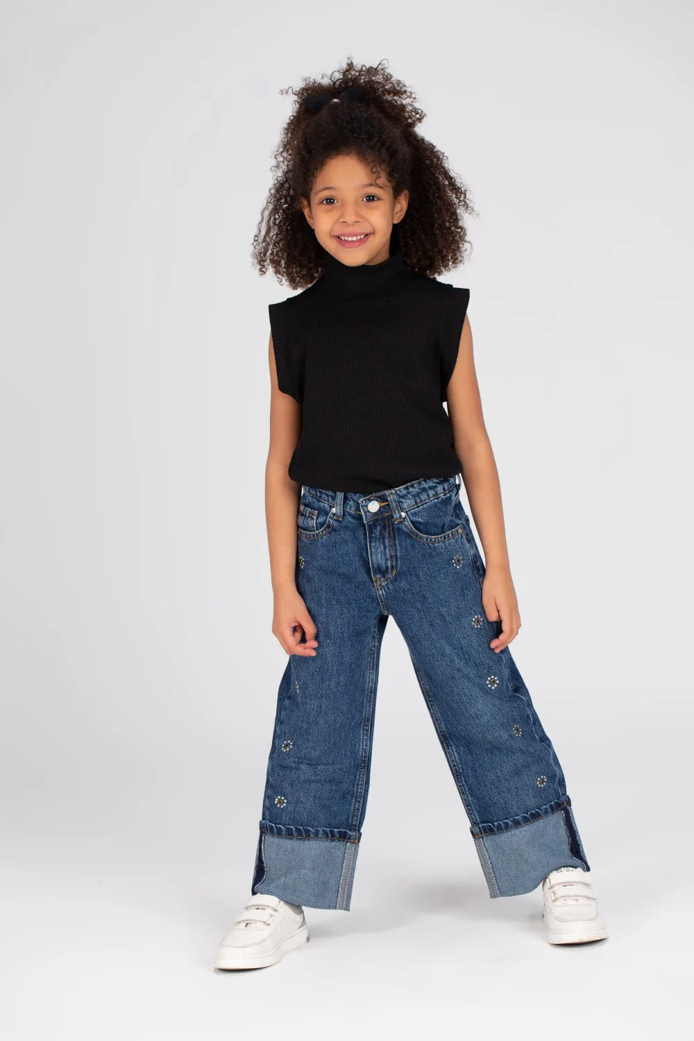 Girl's Used Details Wide Leg Jeans Pants With A Unique Cut - Image 13