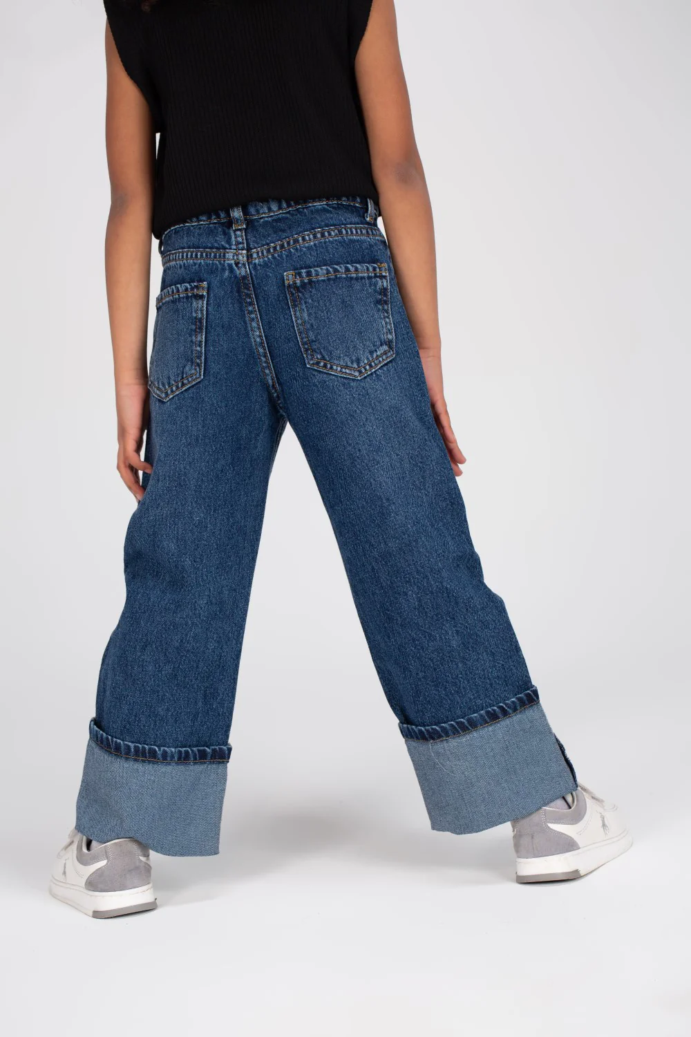 Girl's Used Details Wide Leg Jeans Pants With A Unique Cut - Image 14
