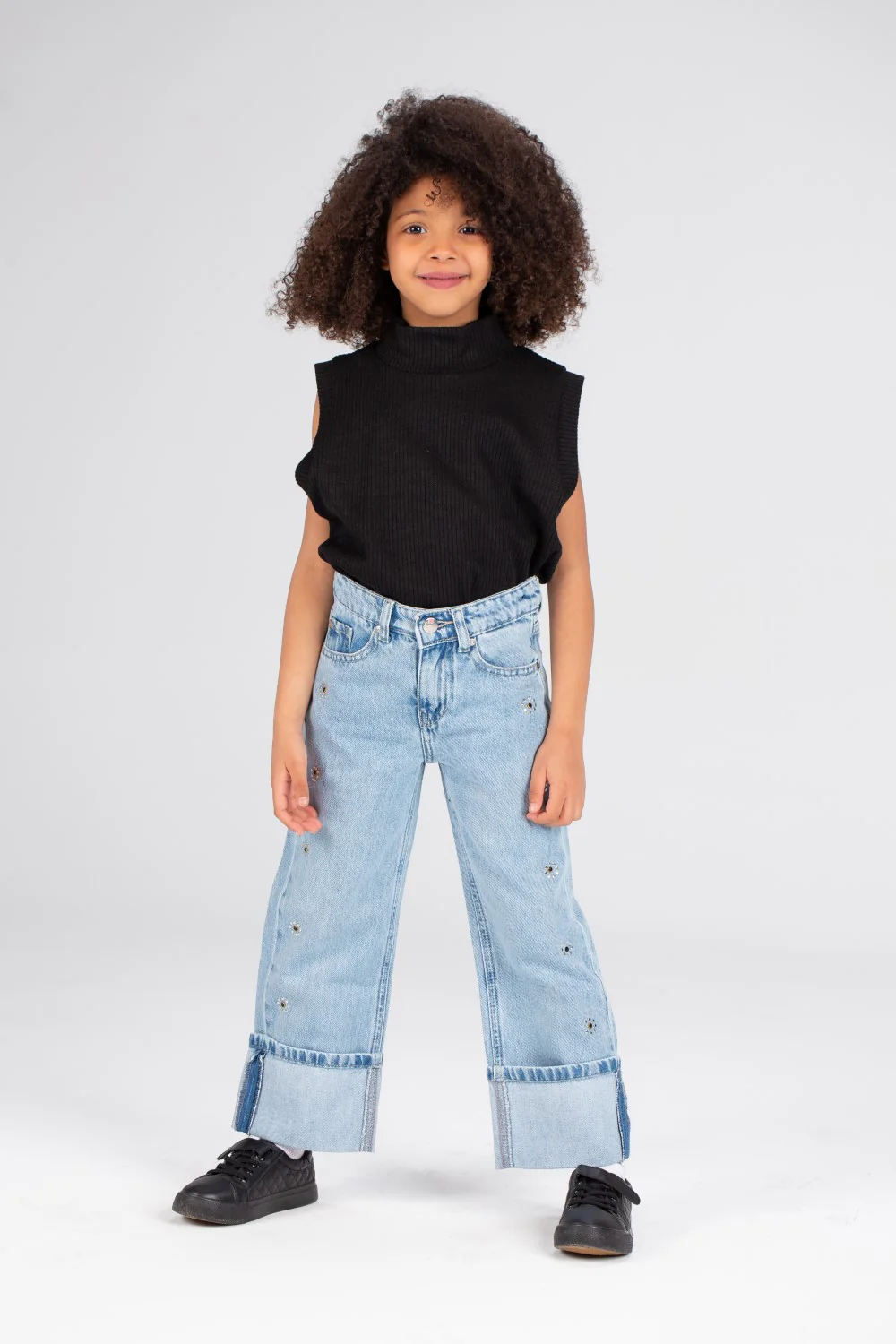 Girl's Used Details Wide Leg Jeans Pants With A Unique Cut - Image 16